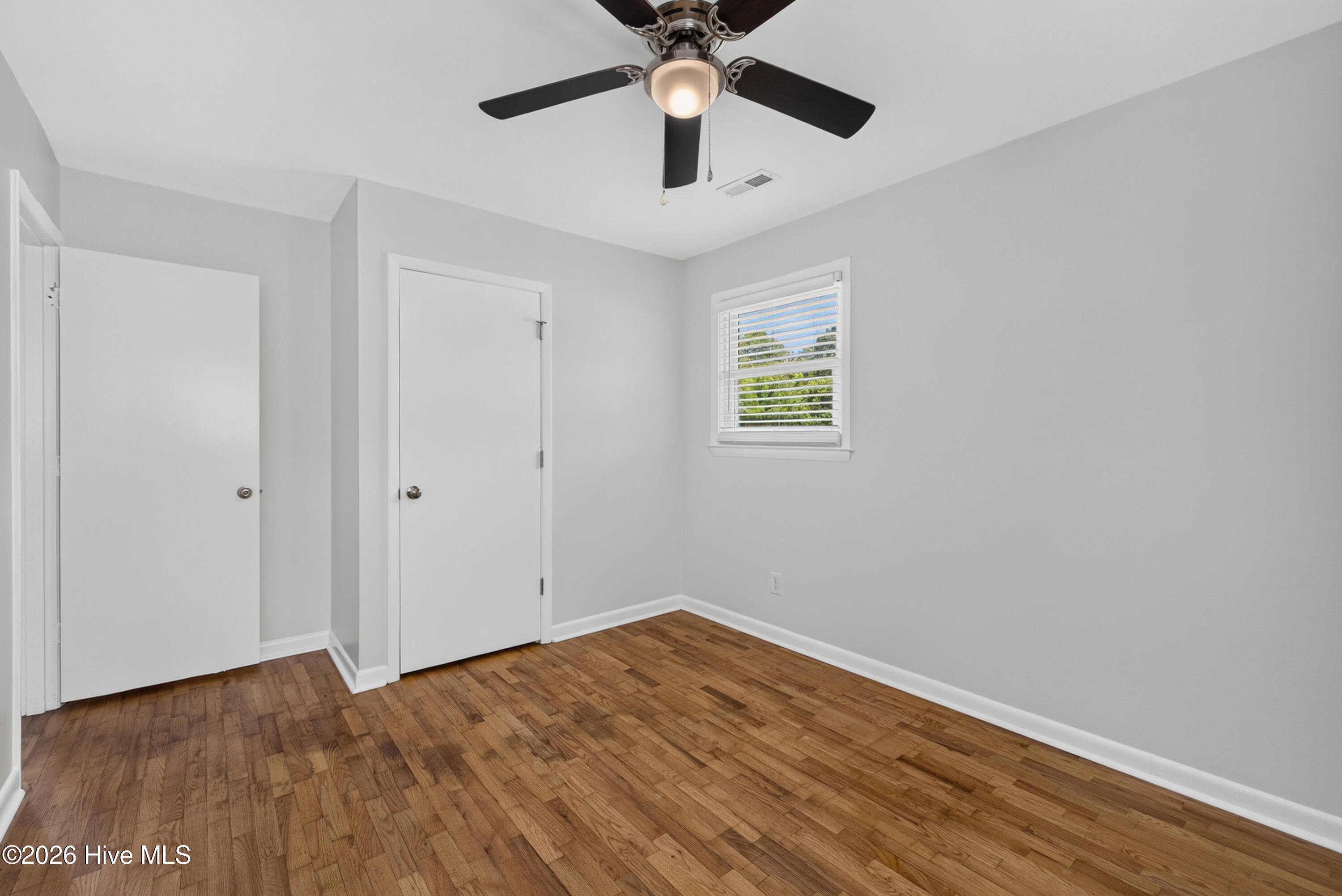 705 Holbrooke Avenue Property Photo 25