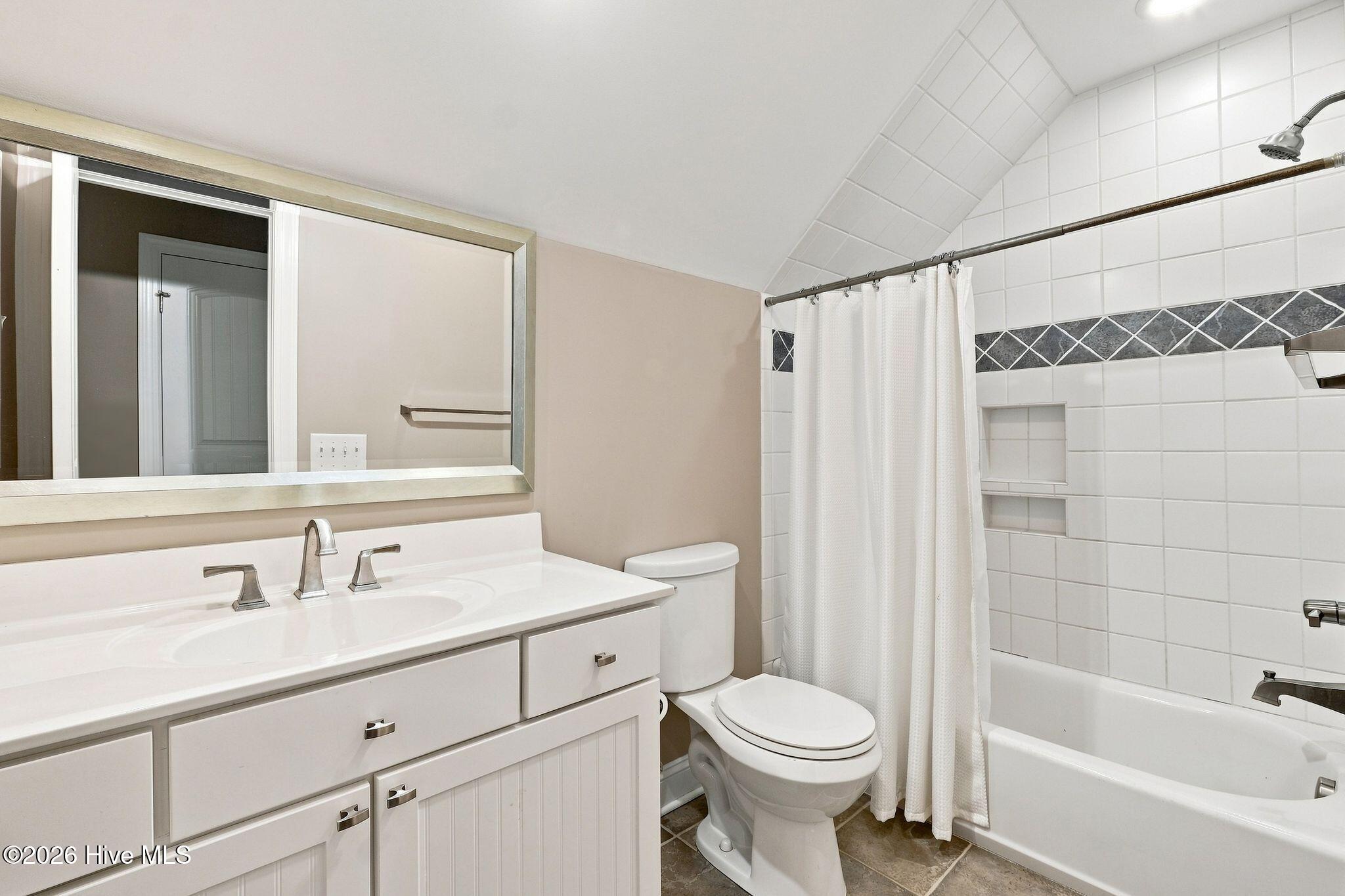 39 Lasswade Drive Property Photo 41