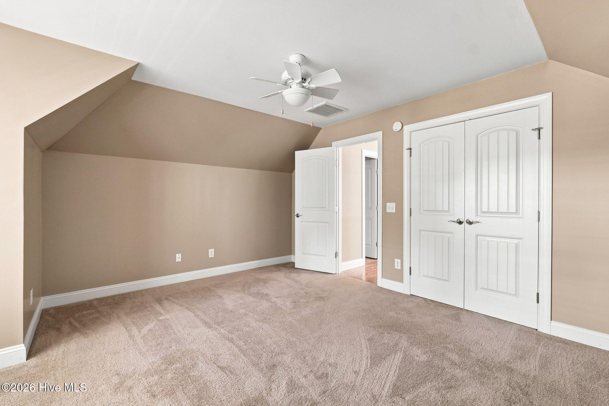 39 Lasswade Drive Property Photo 43