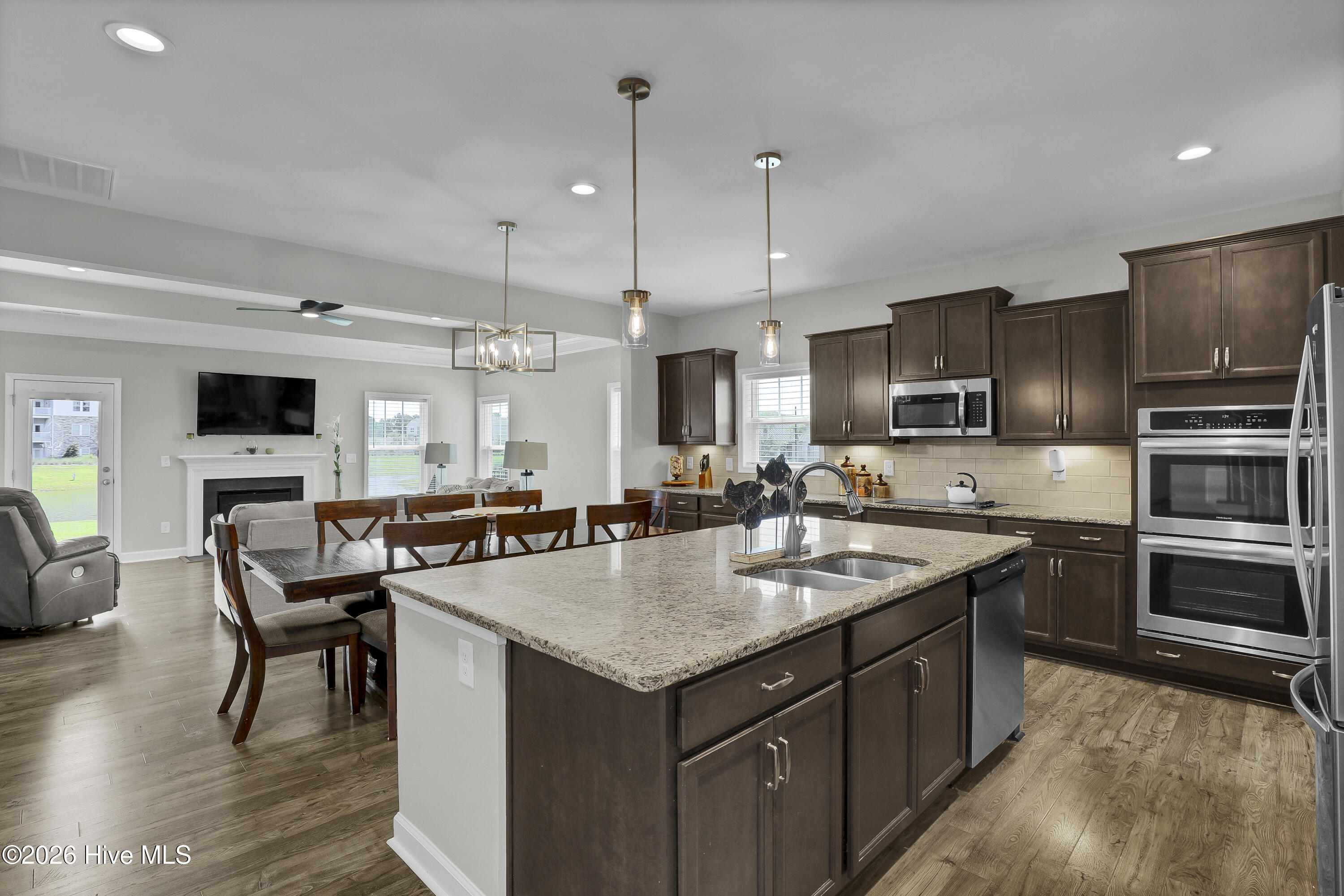 186 Violetear Ridge Property Photo 8