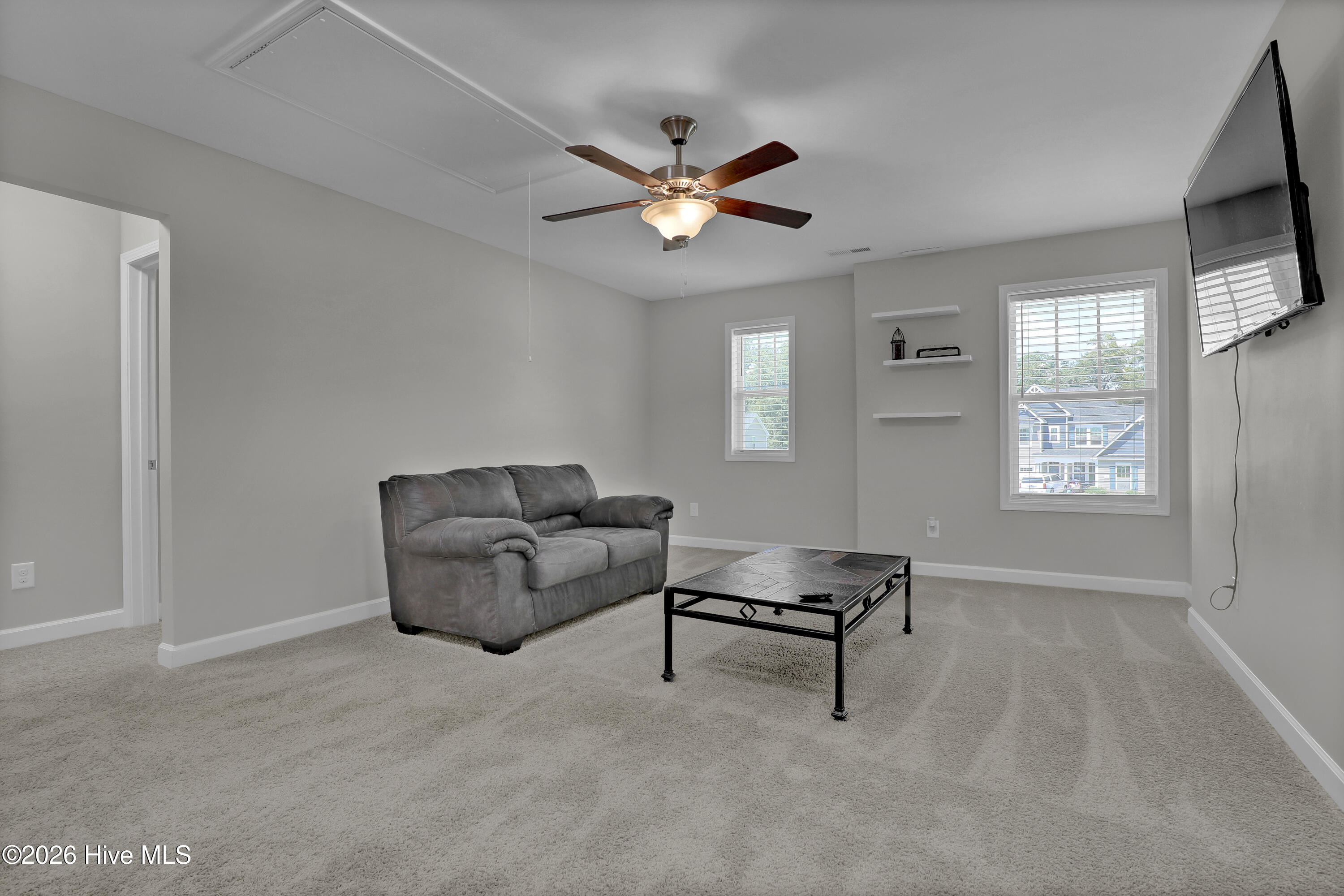 186 Violetear Ridge Property Photo 22