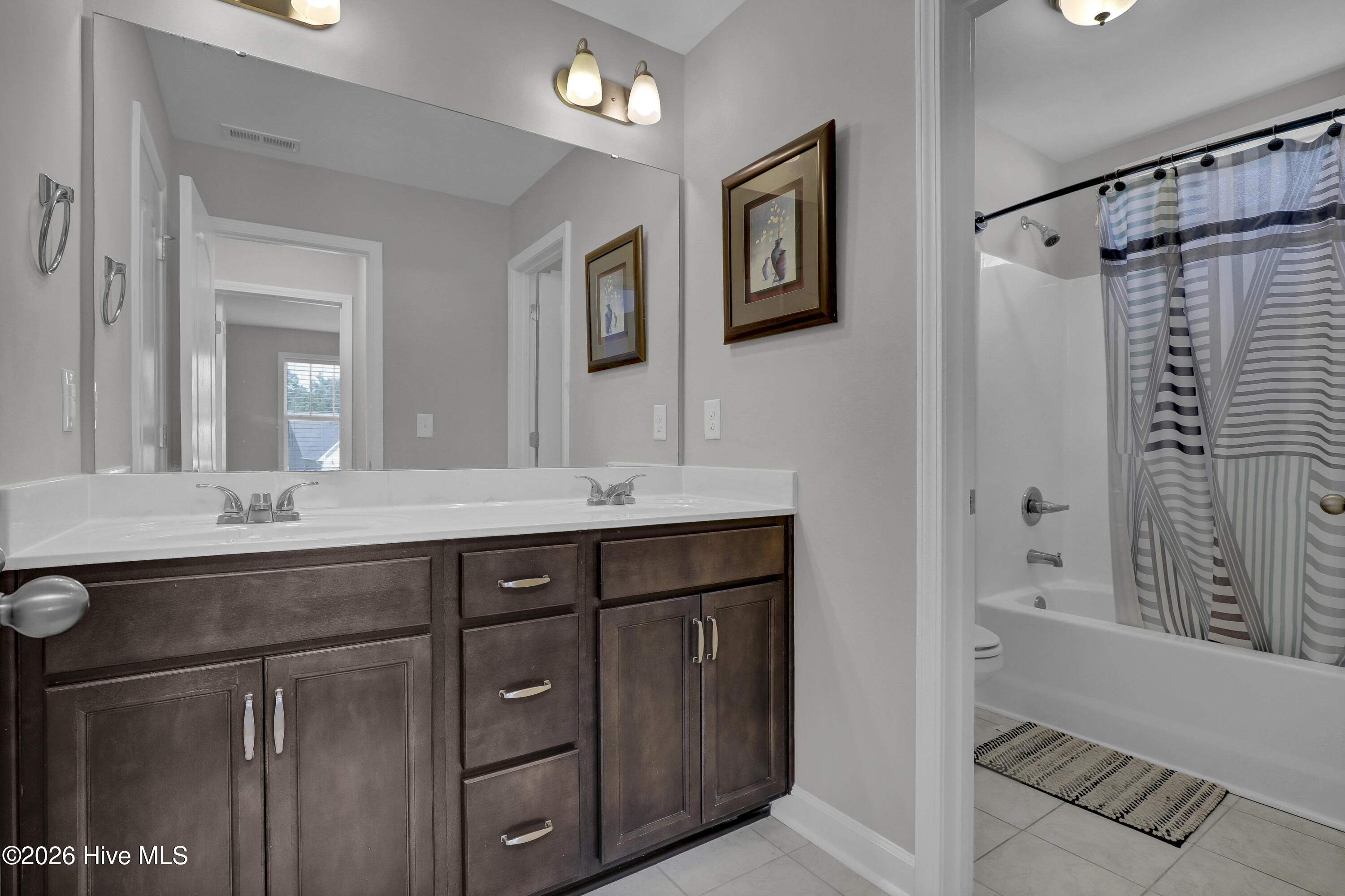 186 Violetear Ridge Property Photo 28