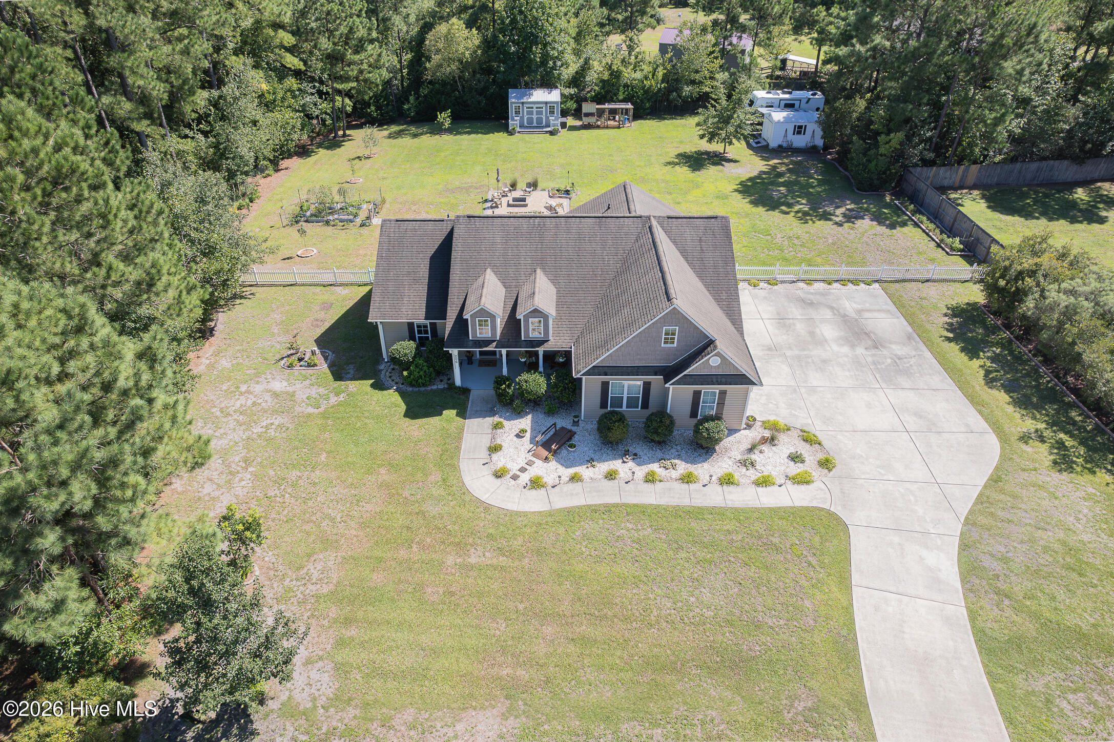 206 Old Folkstone Road Property Photo 1