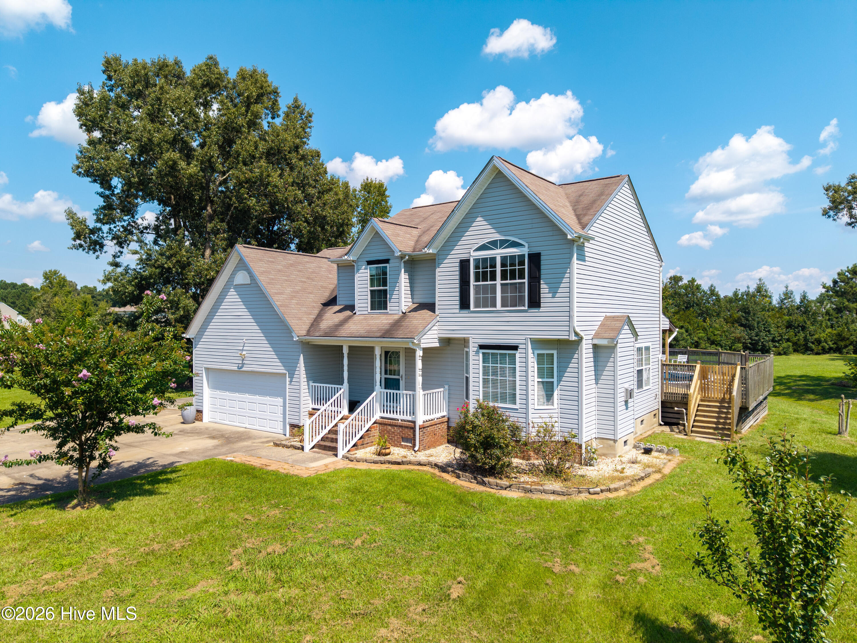 105 Excalibur Court Property Photo 6