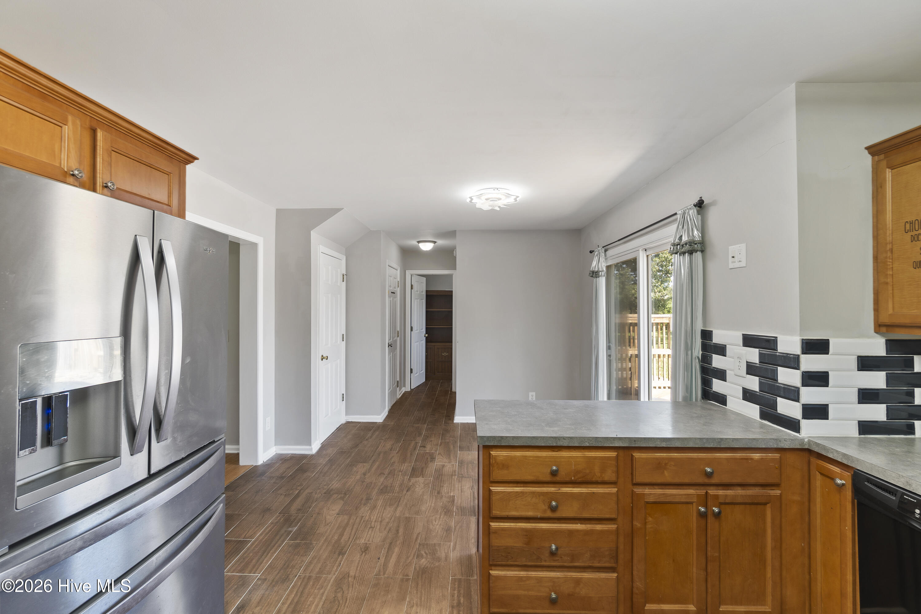 105 Excalibur Court Property Photo 21