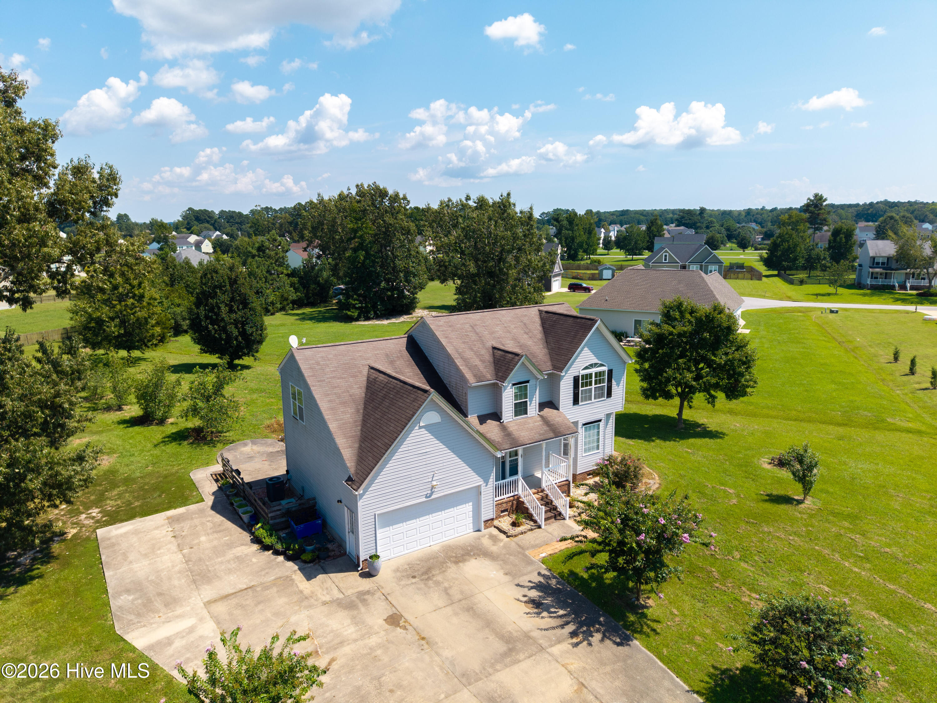 105 Excalibur Court Property Photo 48