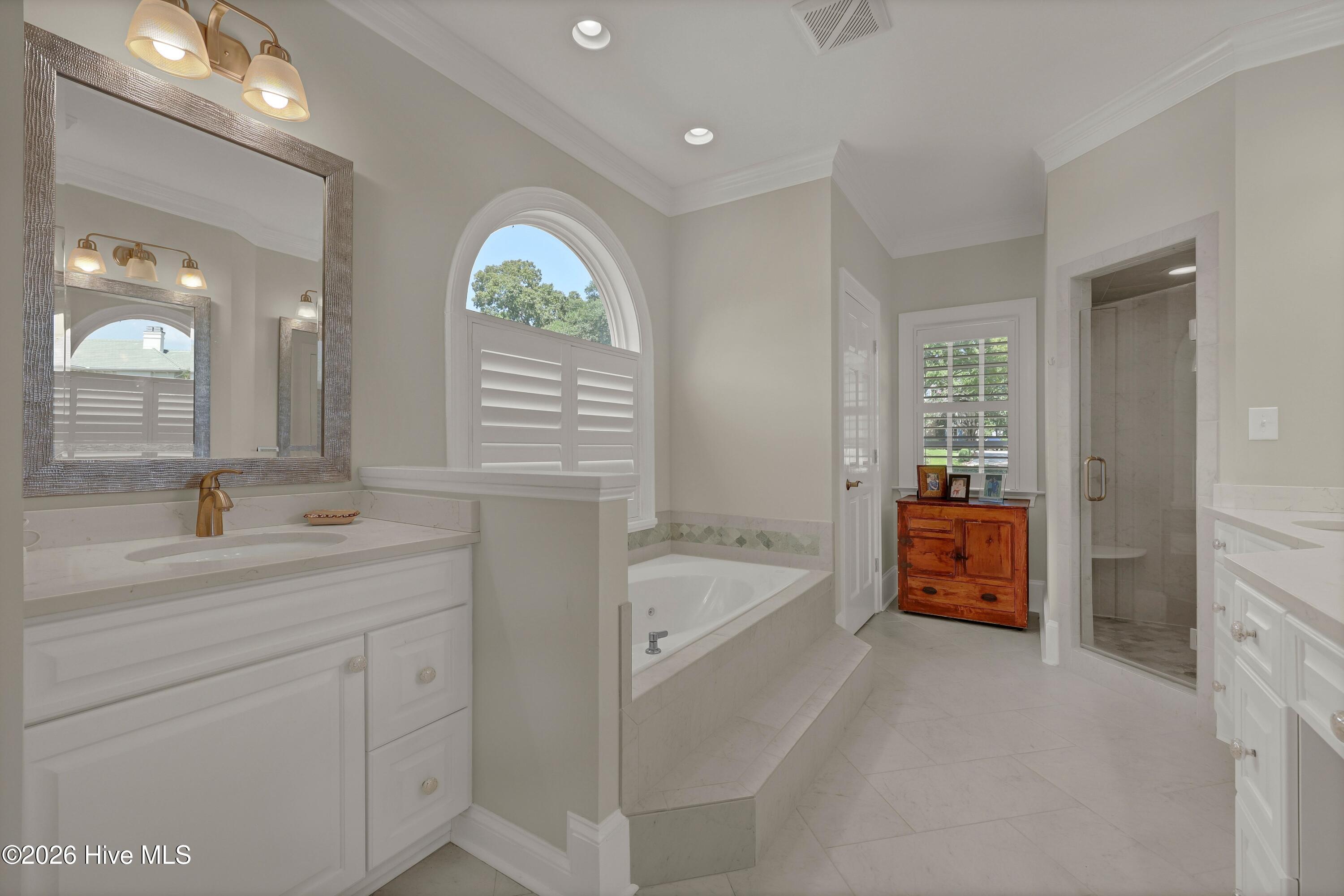 1431 Quadrant Circle Property Photo 22