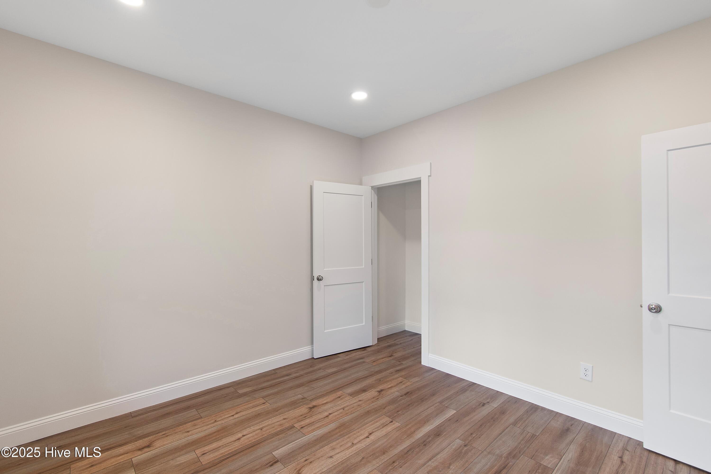 342-356 Drayton Road Property Photo 14