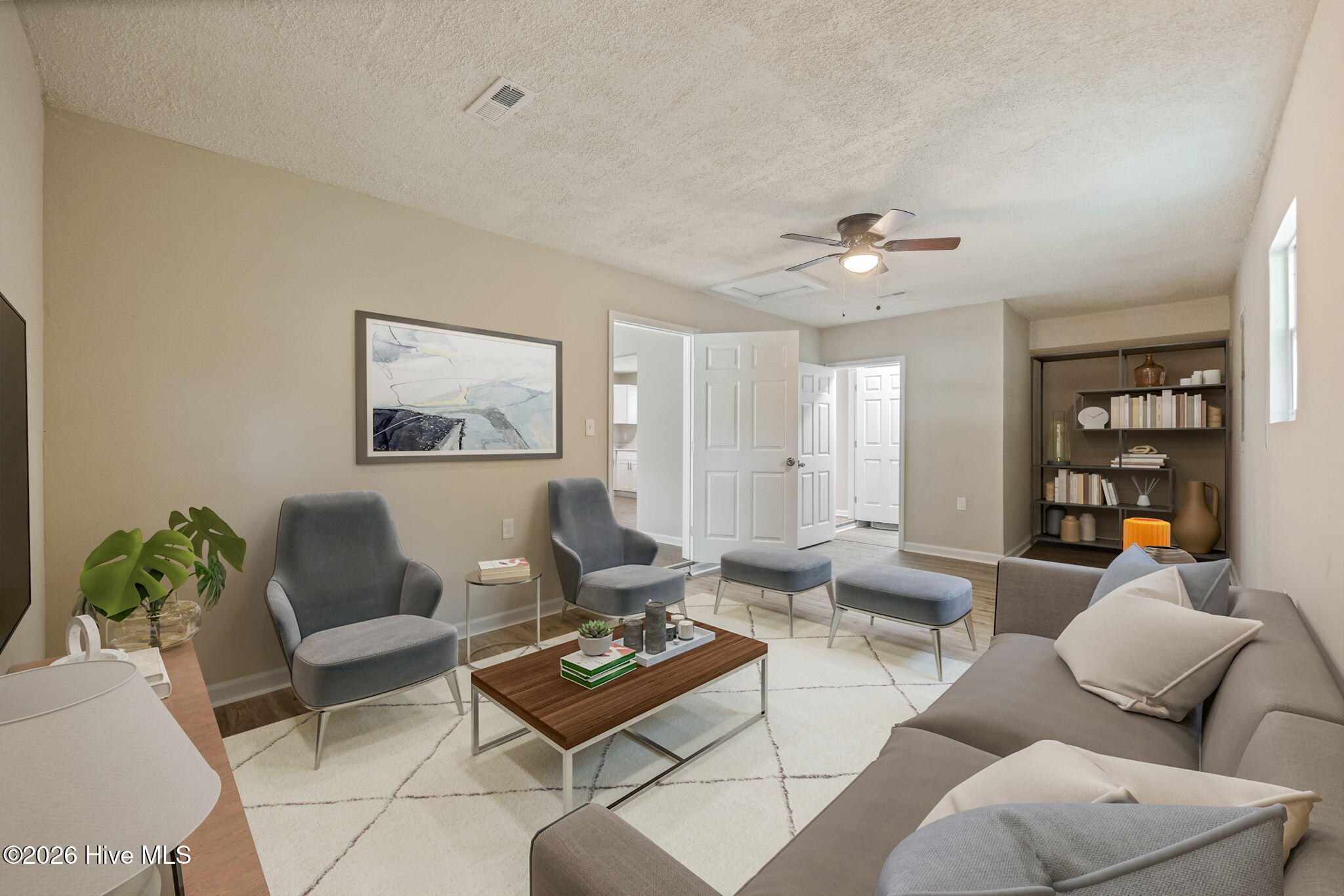 2511 Kensington Drive W Property Photo 14