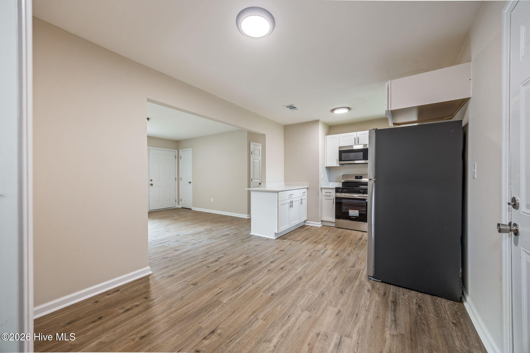 2511 Kensington Drive W Property Photo 19