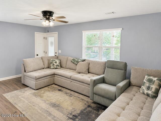 546 Shadowmoor Circle Property Photo 4