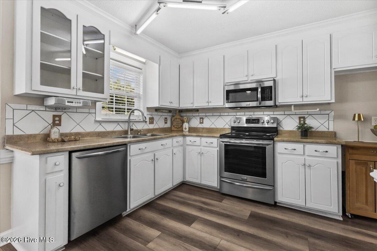 112 Cambridge Drive Property Photo 11
