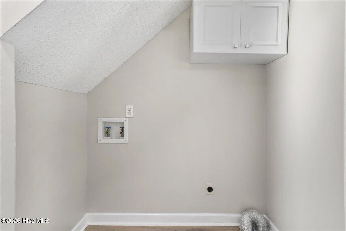 112 Cambridge Drive Property Photo 14