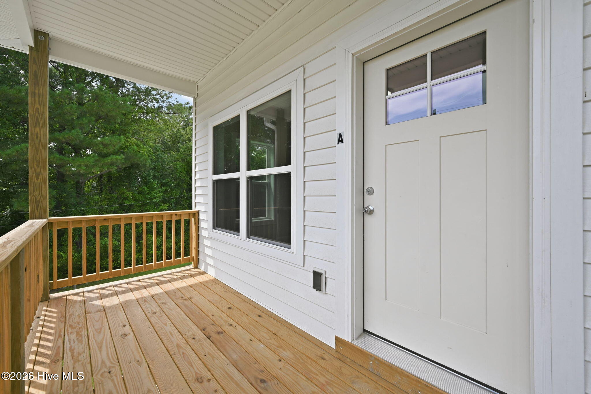 751 Driftwood Drive Property Photo 4