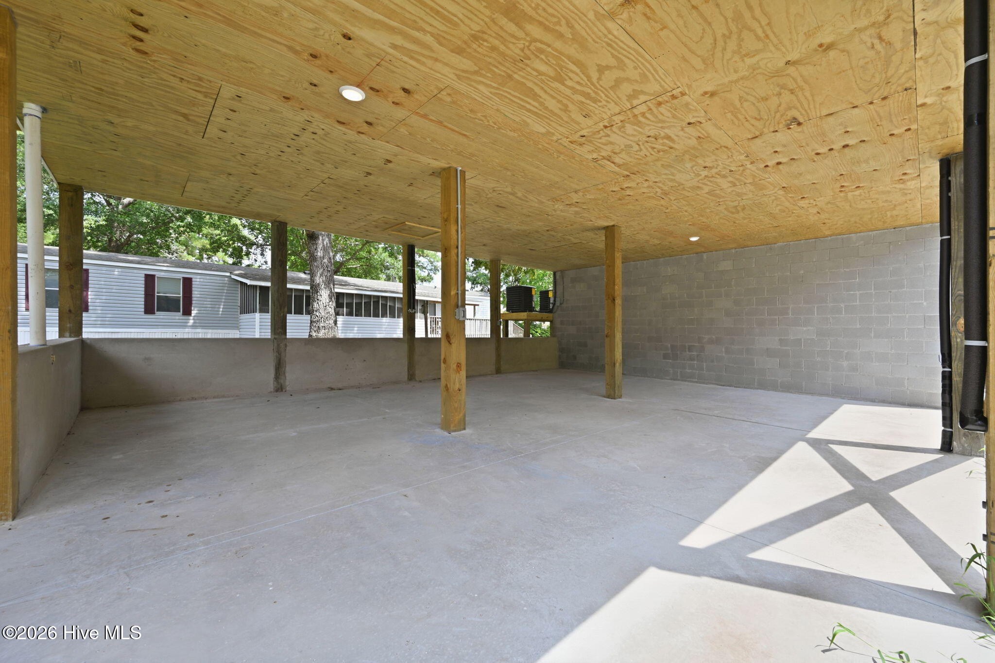 751 Driftwood Drive Property Photo 15