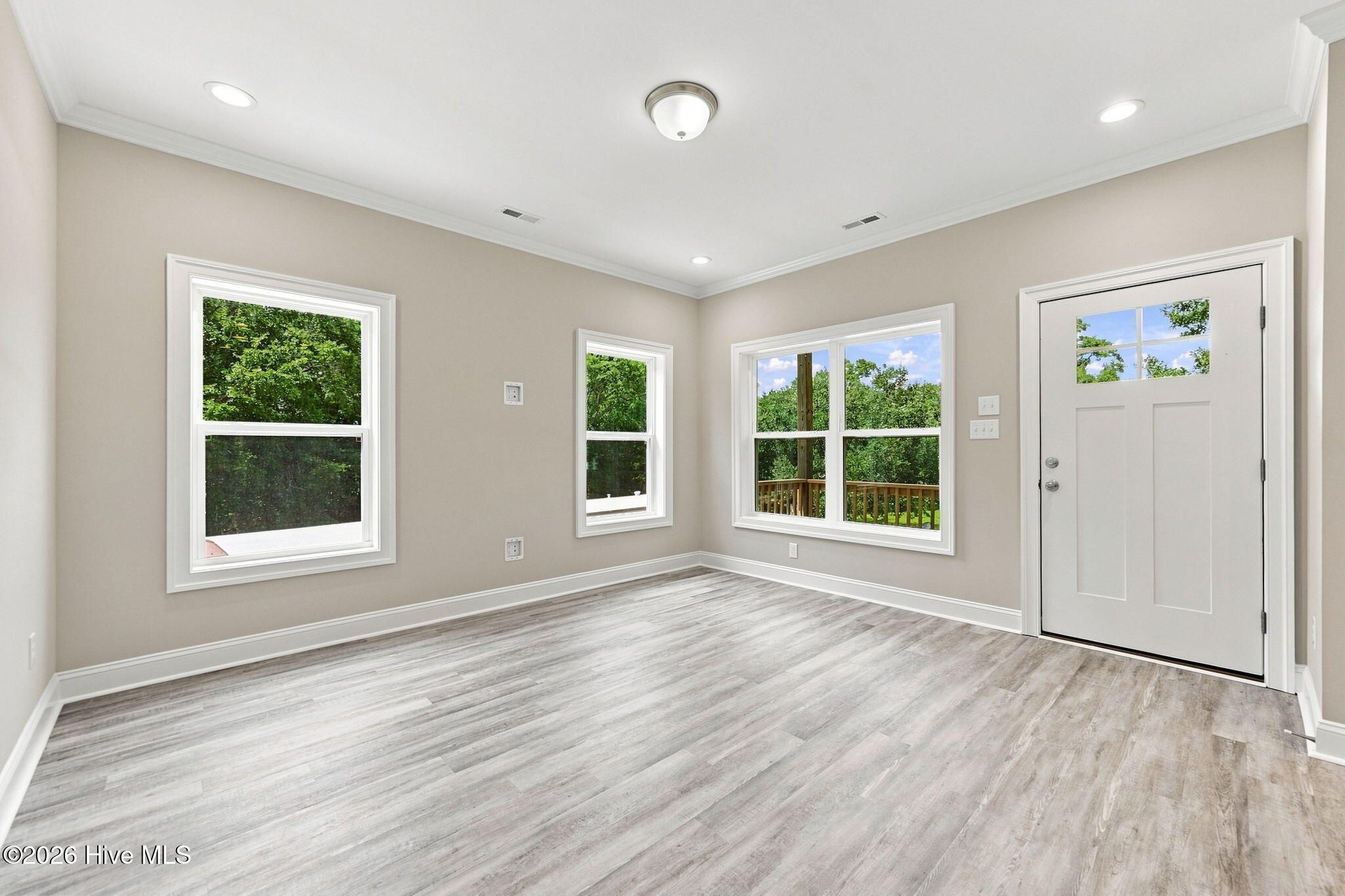 751 Driftwood Drive Property Photo 32