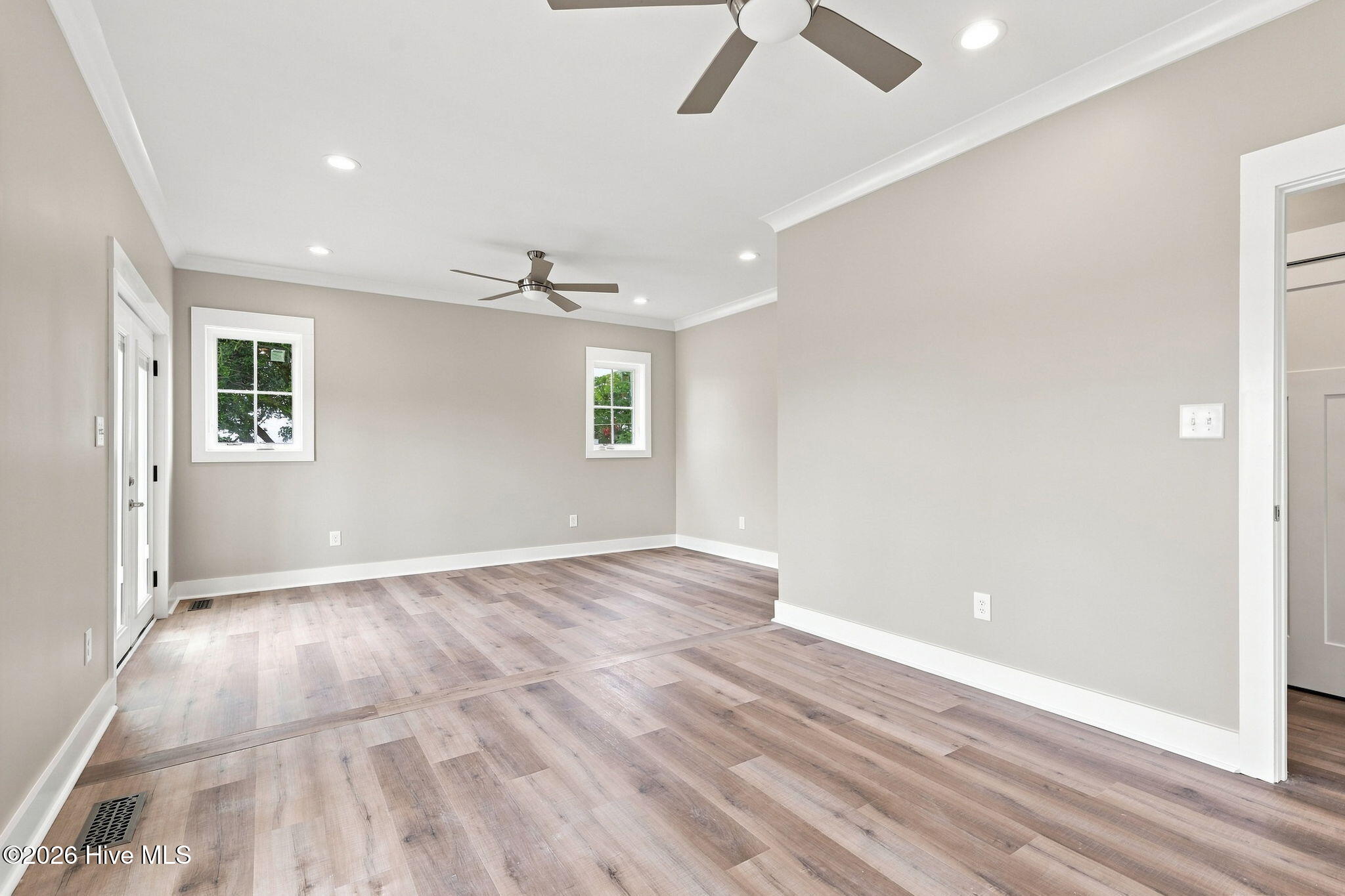 450 Pearson Circle Property Photo 15