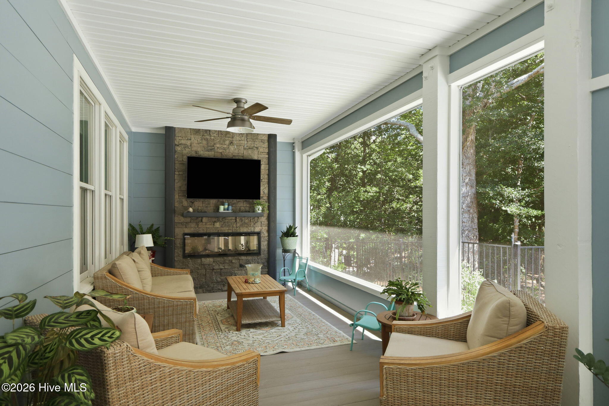 320 Cape Lookout Loop Property Photo 55