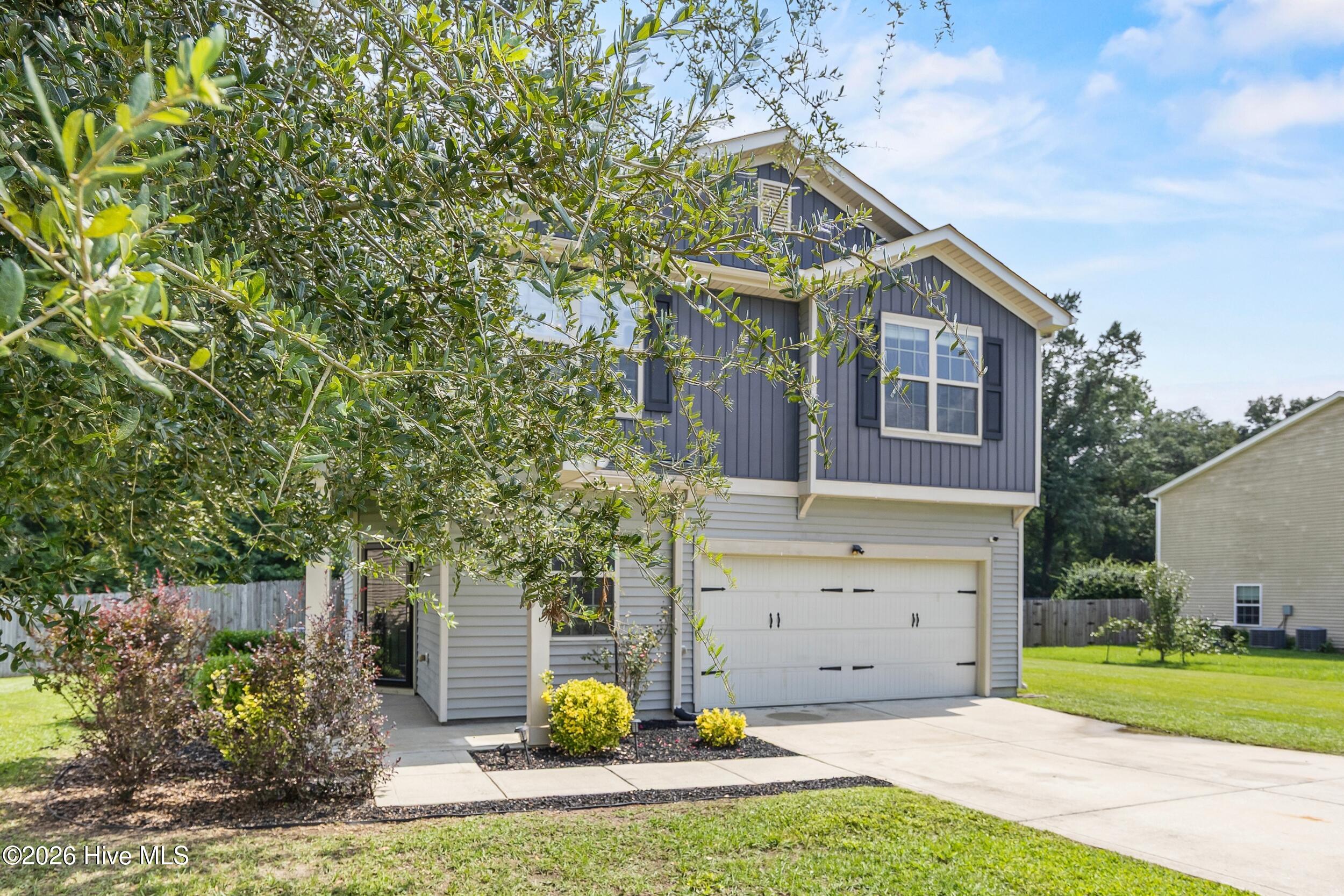 525 Shelmore Lane Property Photo 4