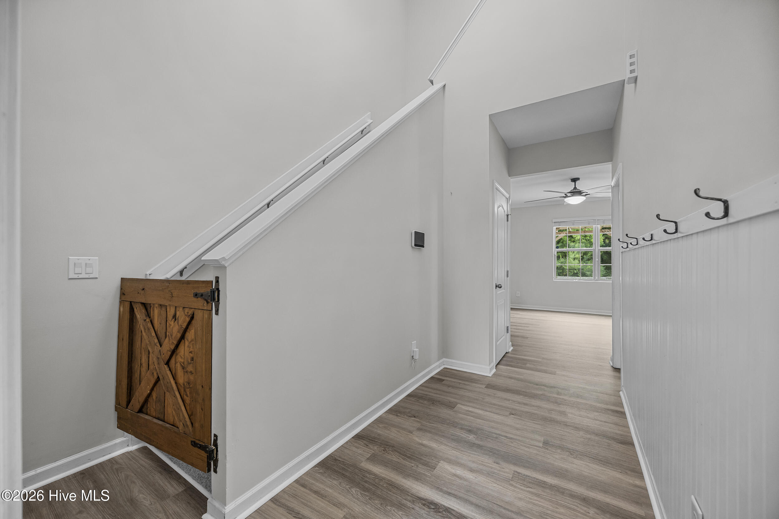 525 Shelmore Lane Property Photo 7