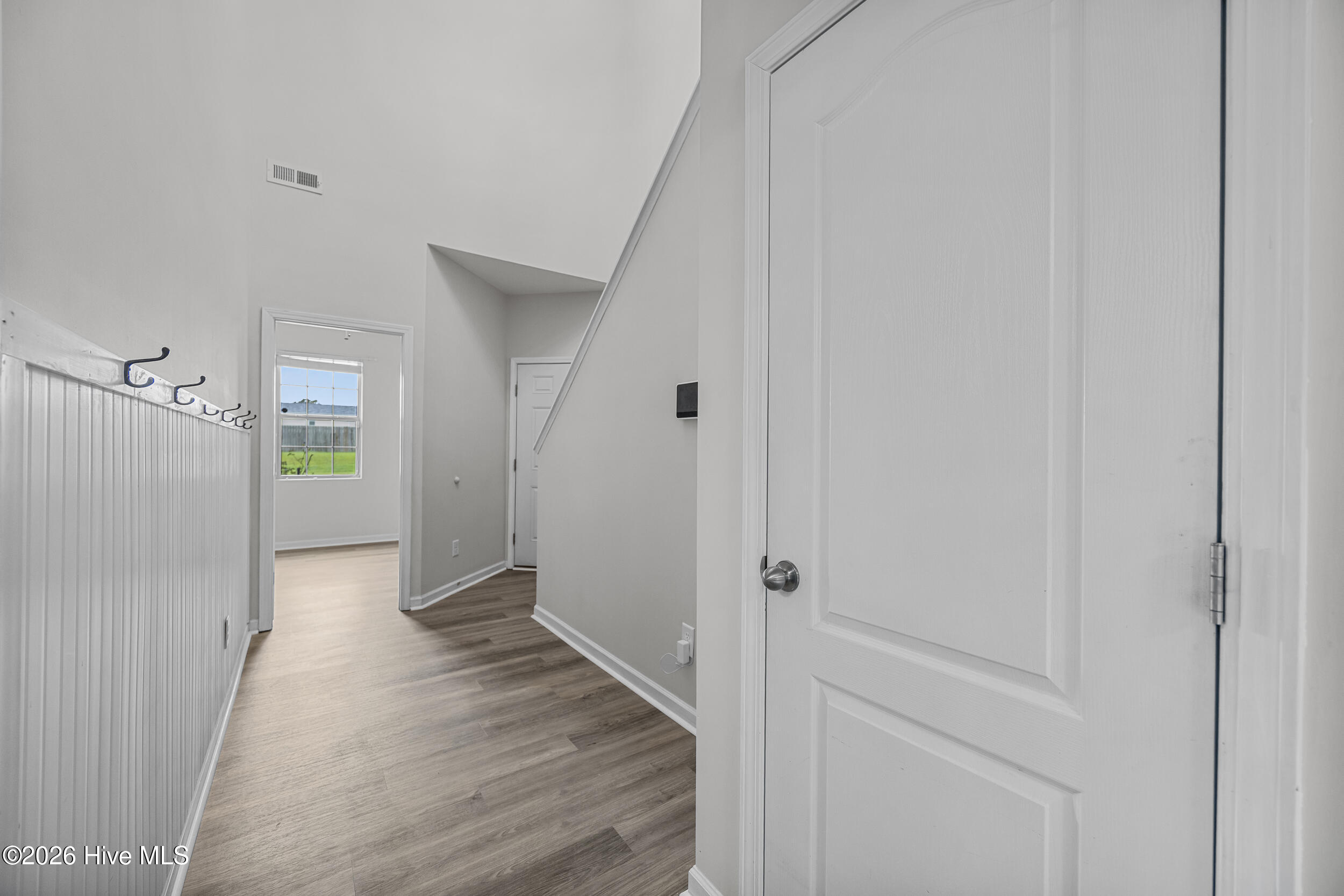 525 Shelmore Lane Property Photo 8