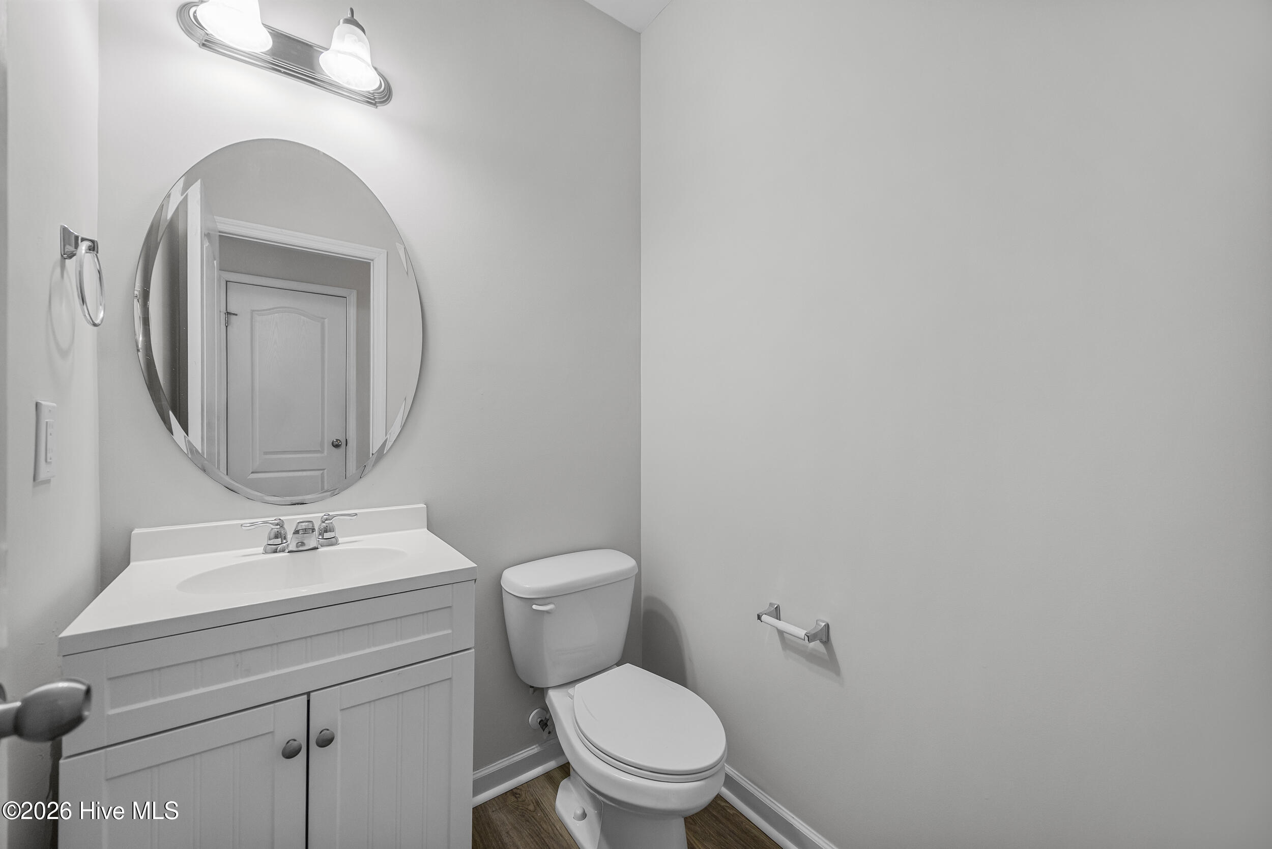 525 Shelmore Lane Property Photo 11