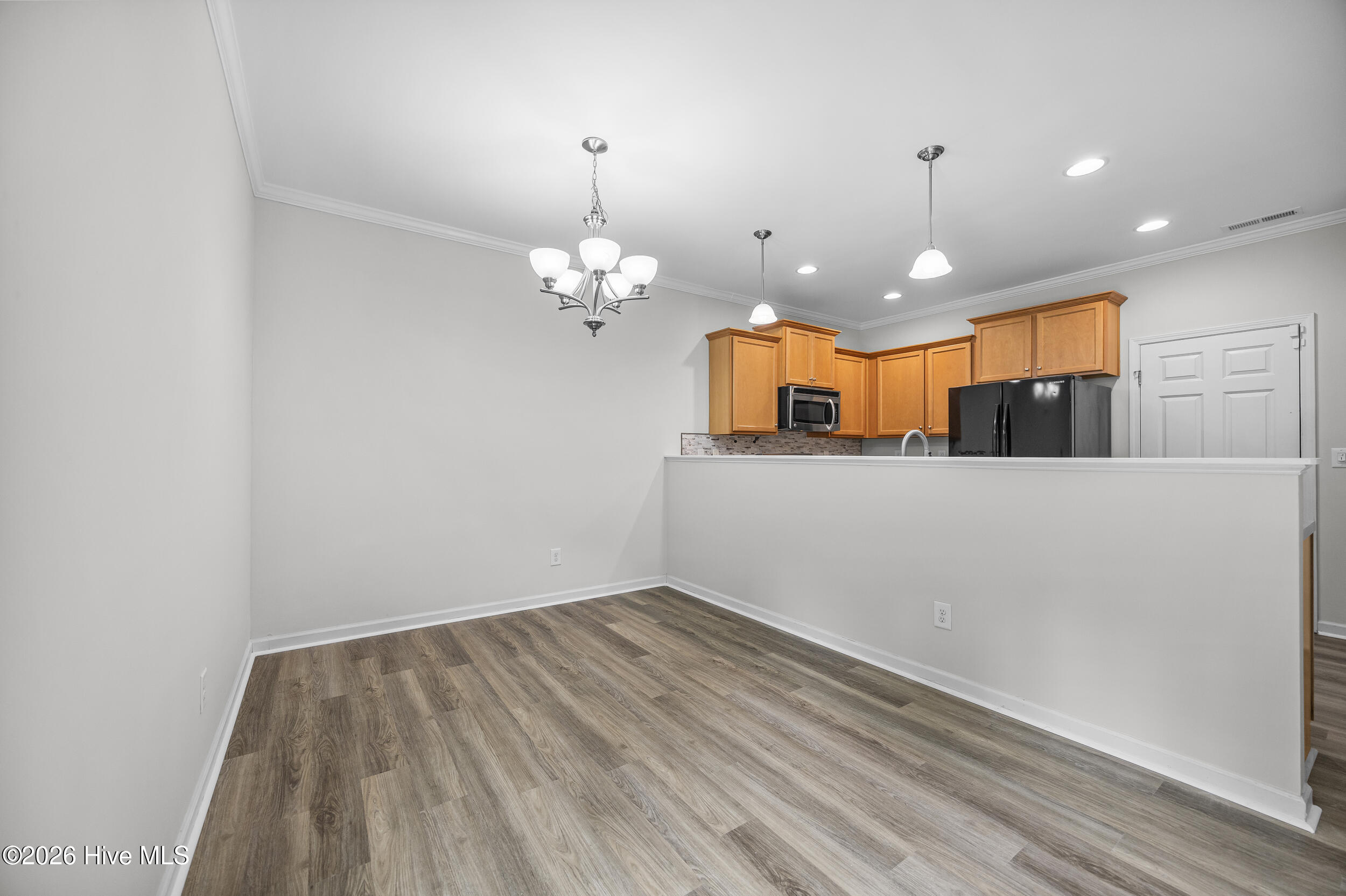 525 Shelmore Lane Property Photo 15