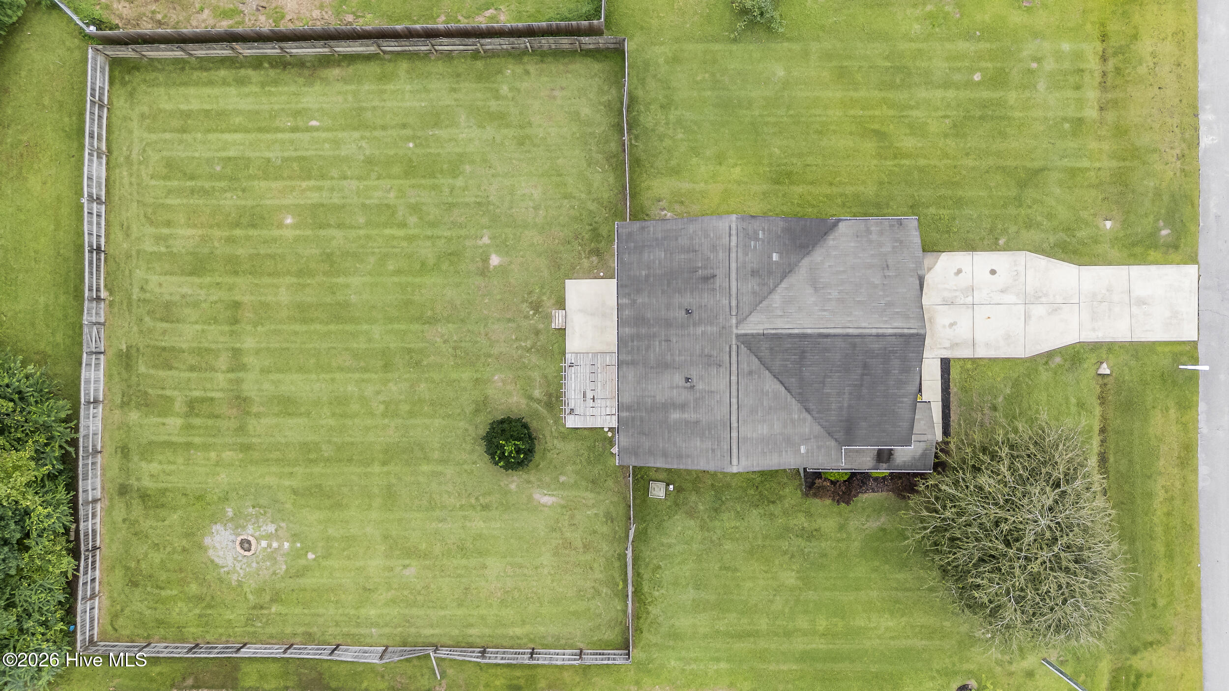 525 Shelmore Lane Property Photo 48