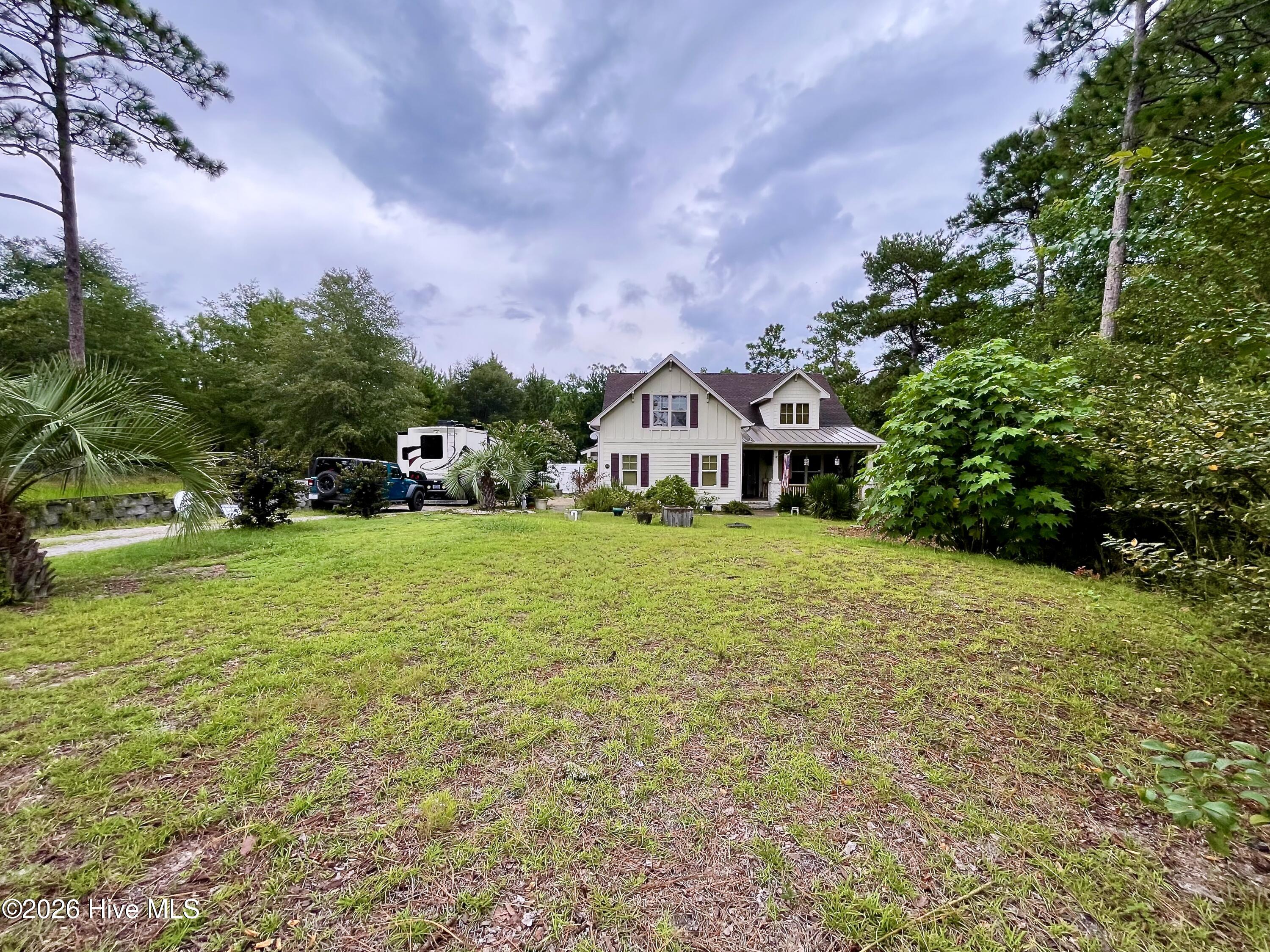 520 Laurinburg Road Property Photo 2