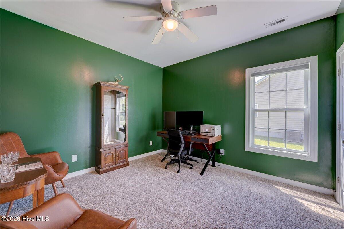 487 Carolina Pines Boulevard Property Photo 9
