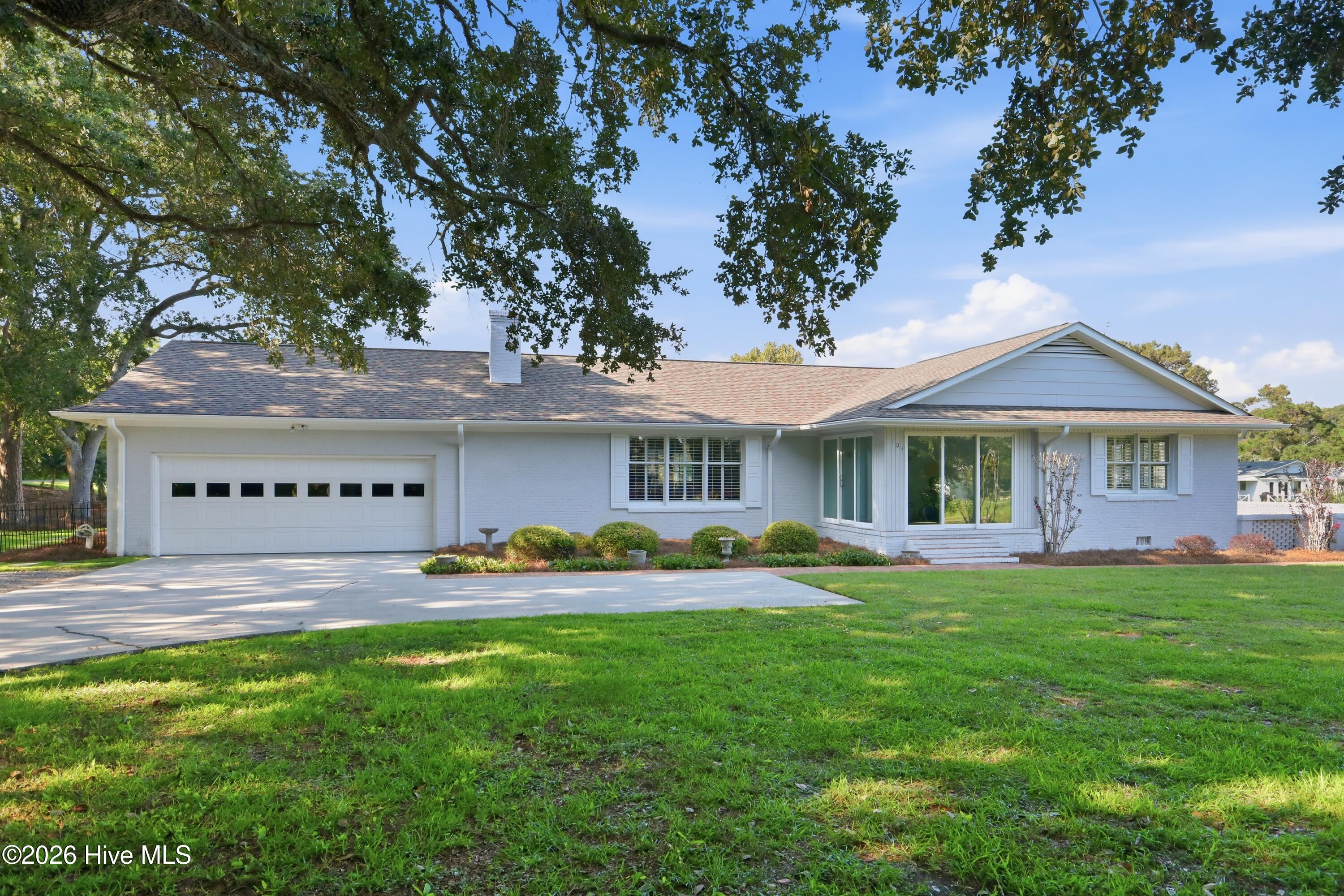 104 Sea Trace Lane Property Photo 44
