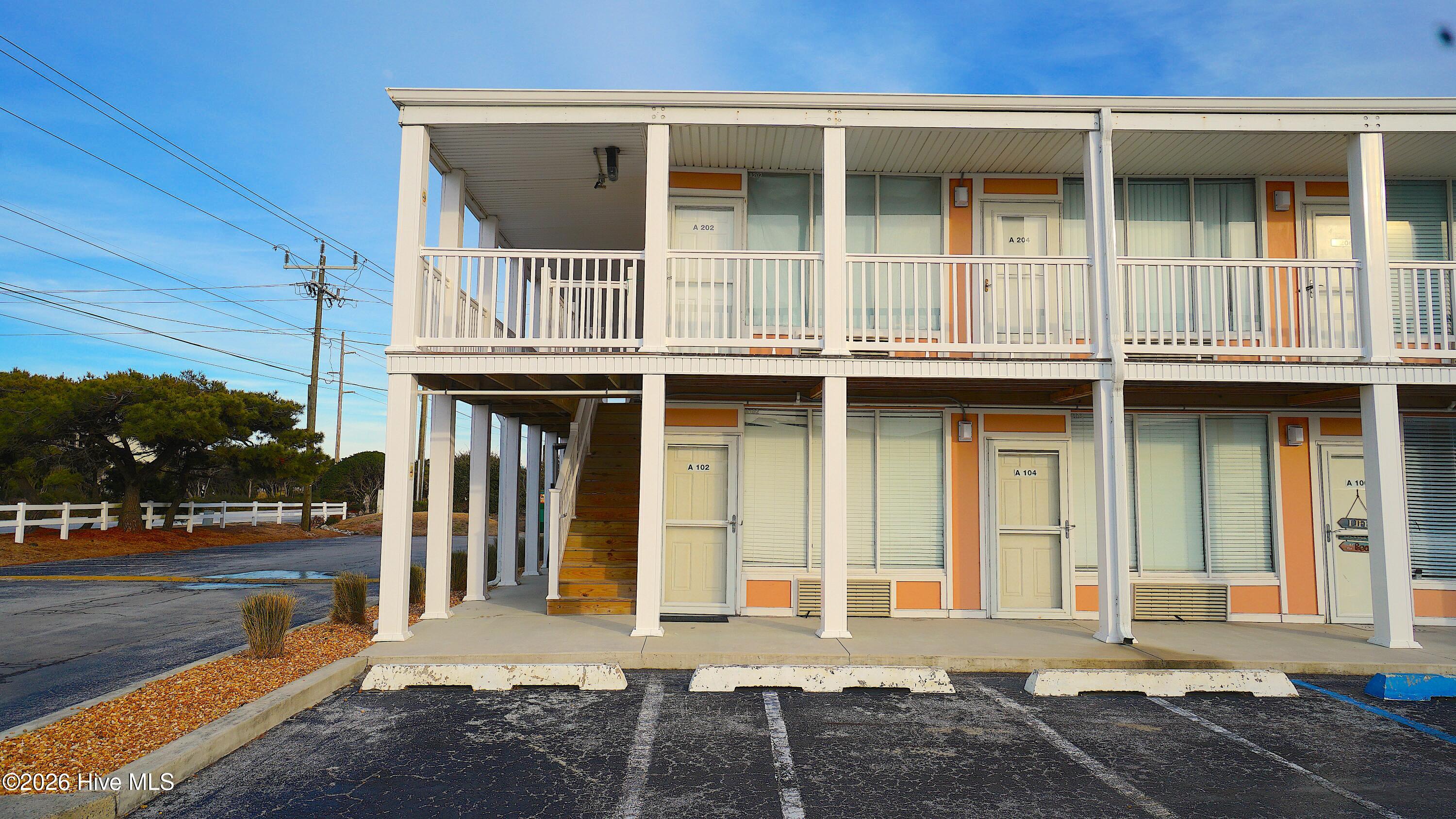 2401 W Ft Macon Road A202