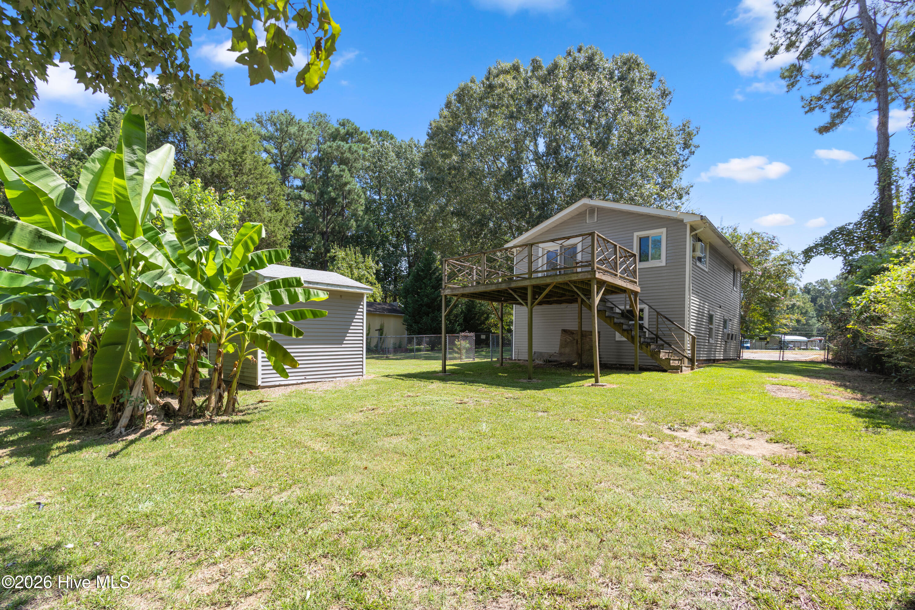 208 Bluegill Circle Property Photo 5