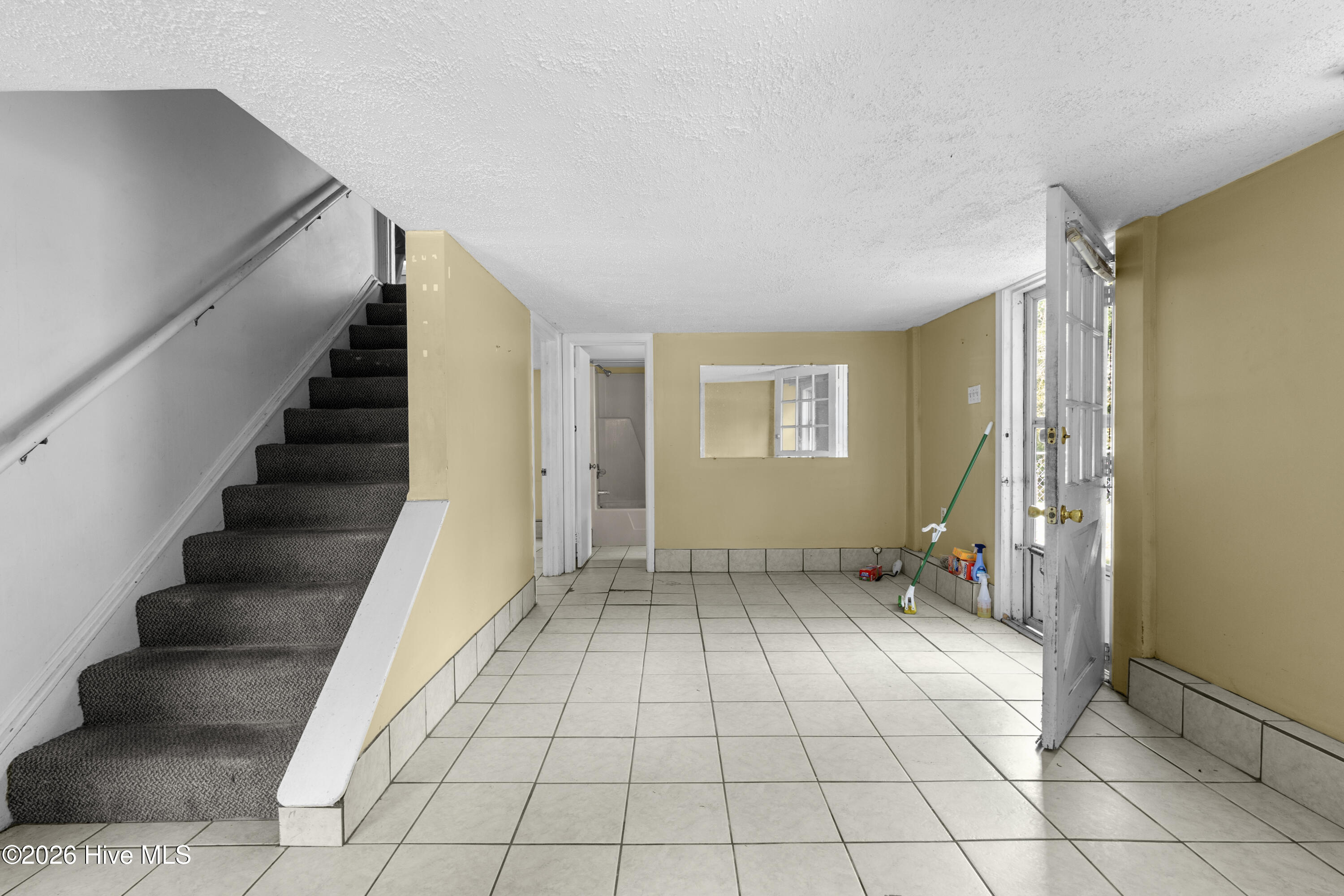 208 Bluegill Circle Property Photo 7