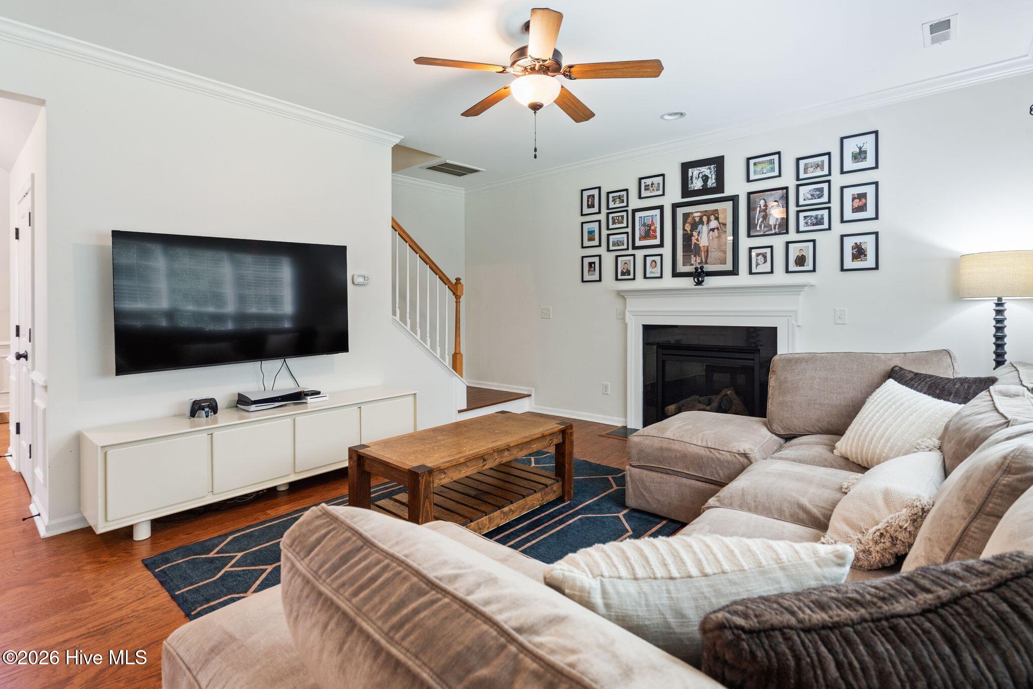 301 Palisades Way Property Photo 34