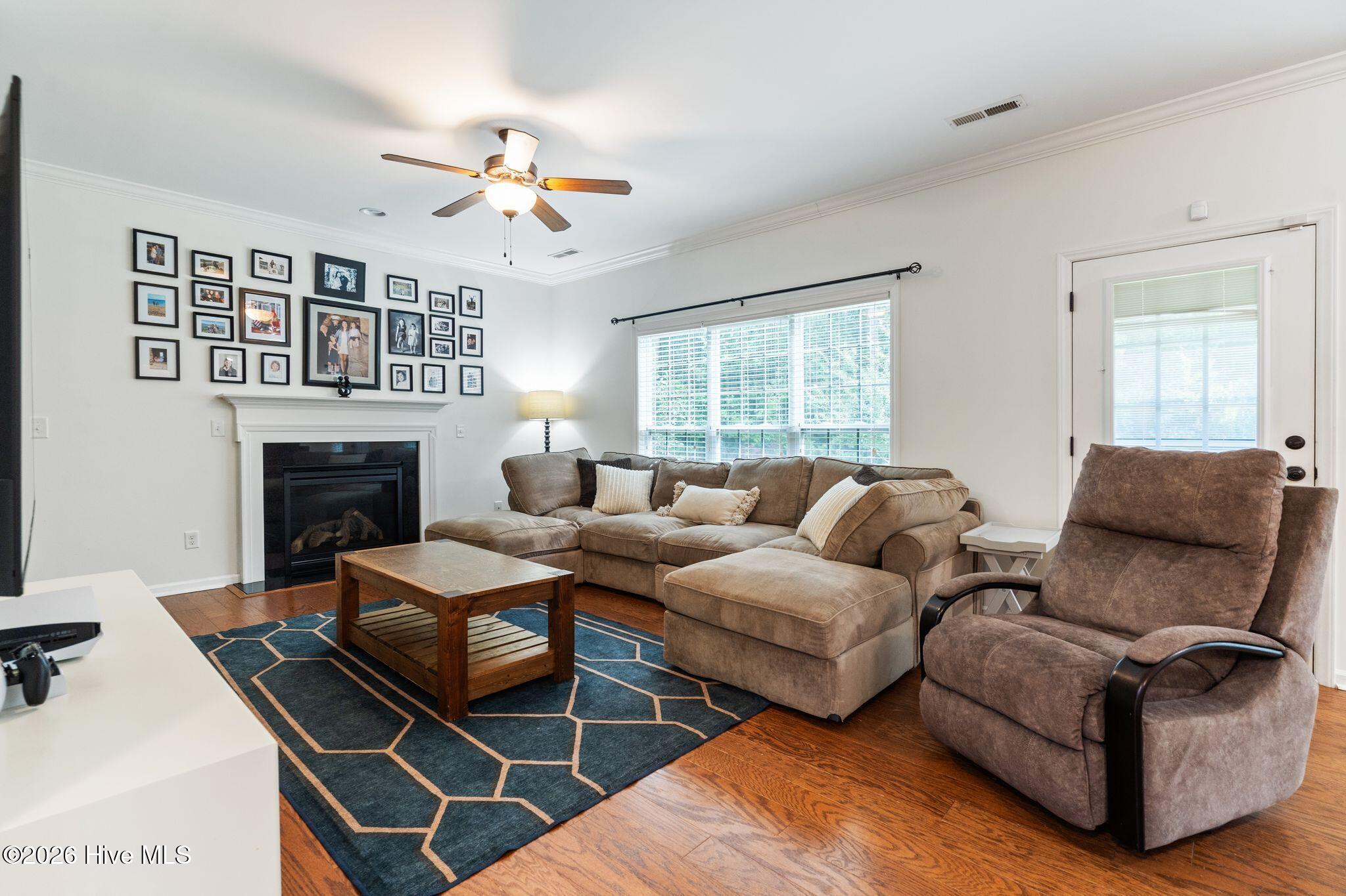 301 Palisades Way Property Photo 35