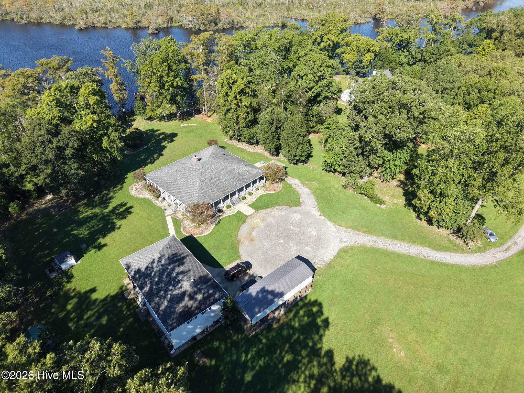 199 Knowles Landing Drive Property Photo 1