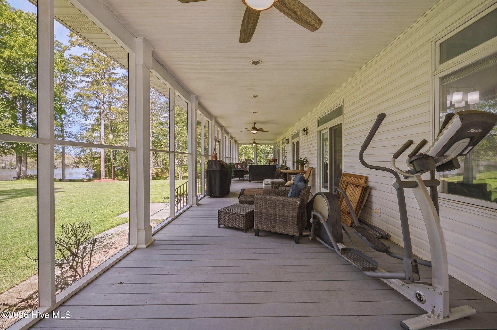 199 Knowles Landing Drive Property Photo 36