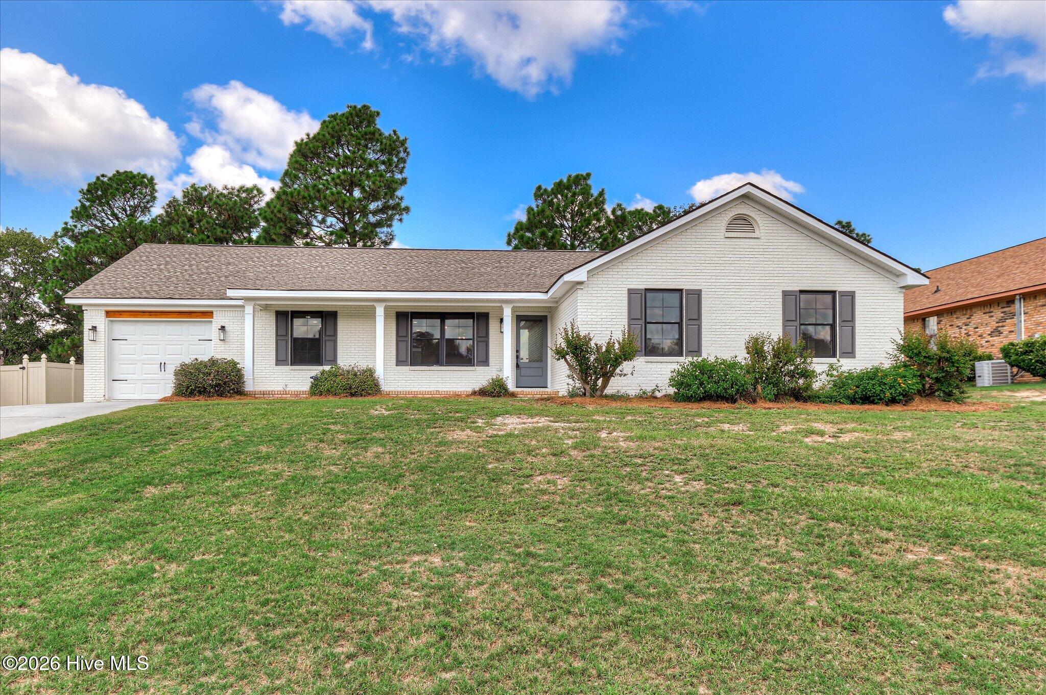 3914 Crest Drive