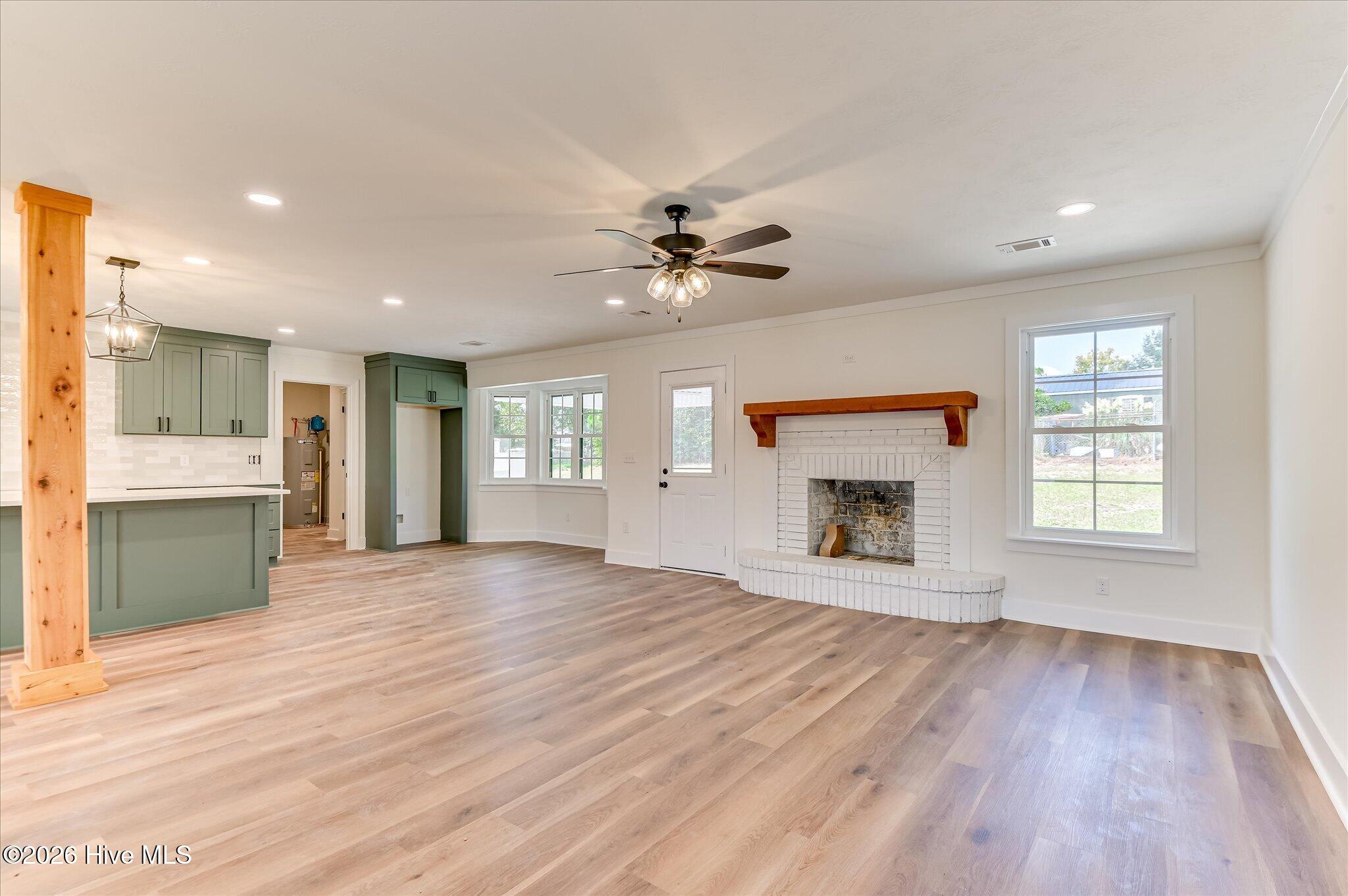 3914 Crest Drive Property Photo 11