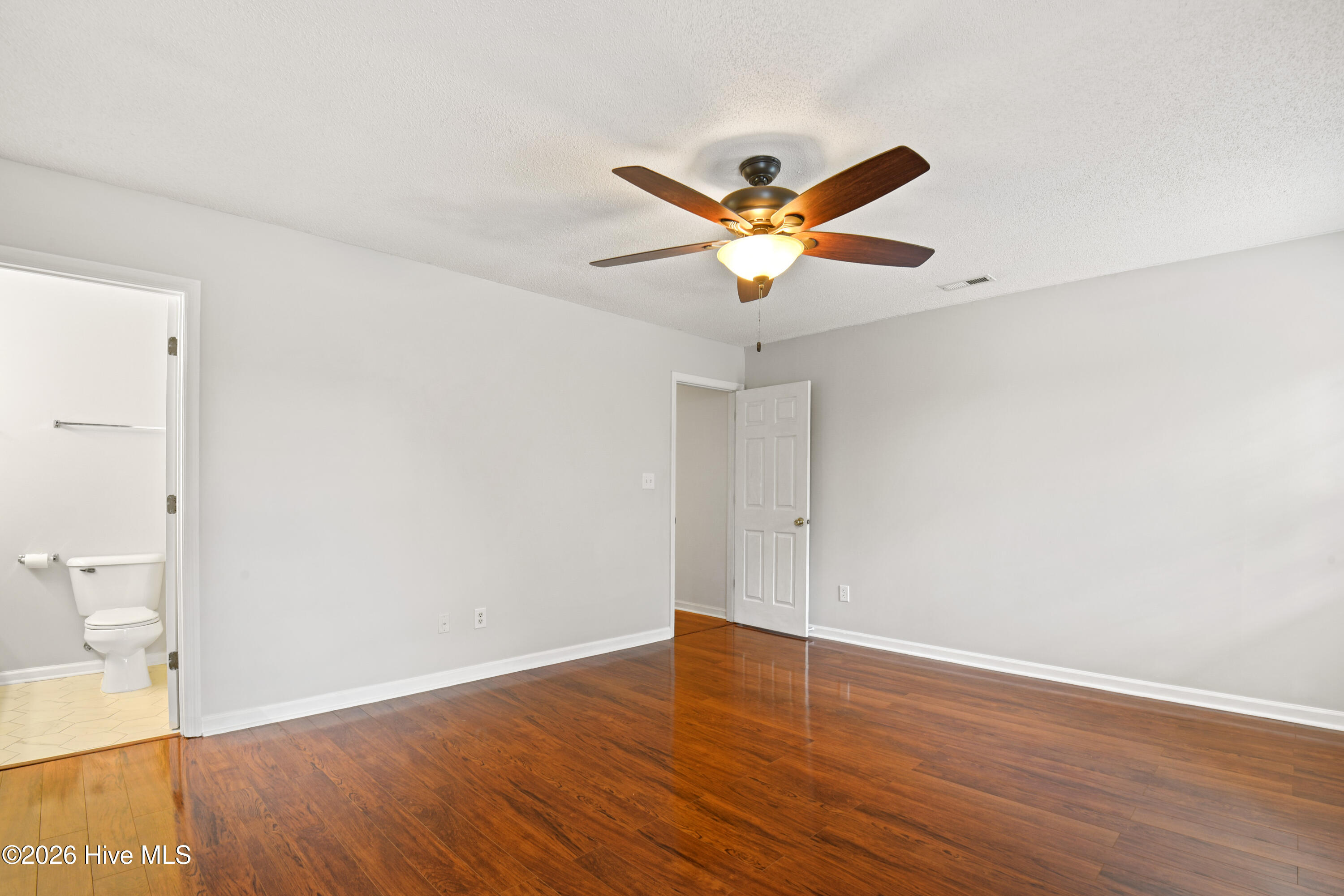 136 Charlton Road Property Photo 11