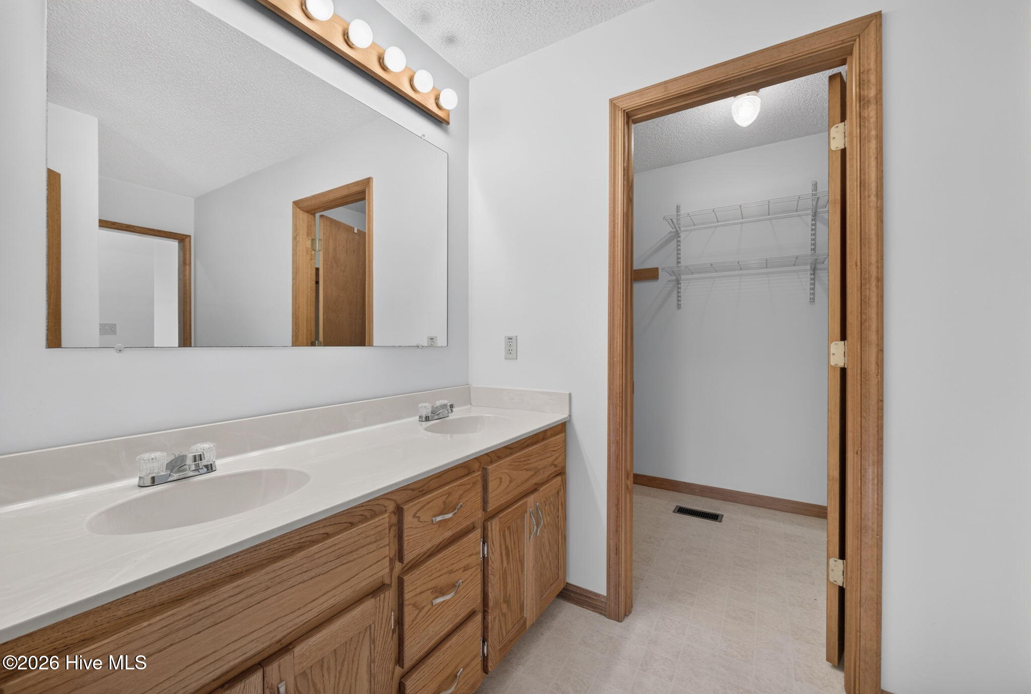 926 Chambers Ferry Road Property Photo 10