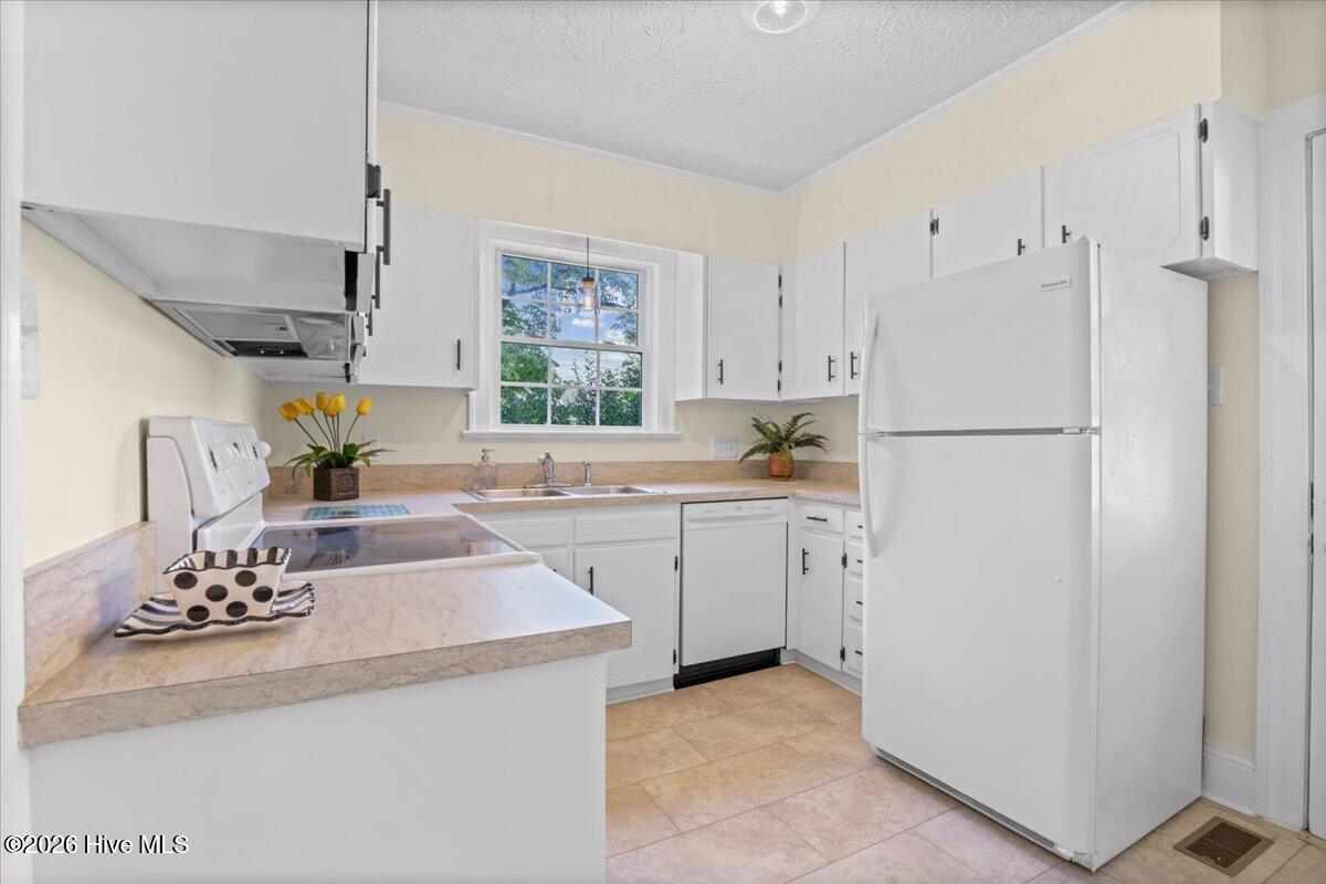 1509 Rose Street Property Photo 18
