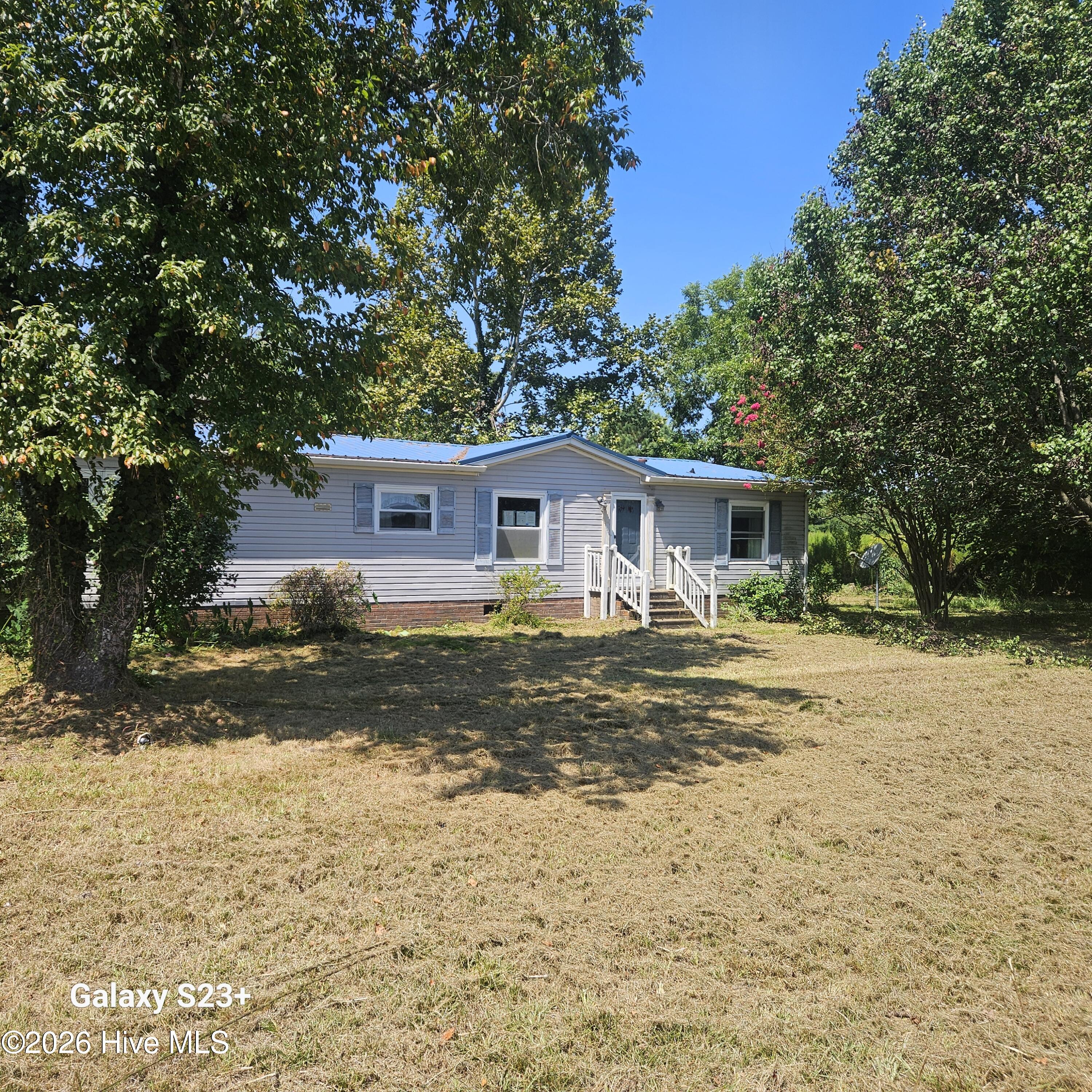 835 Acorn Hill Road Property Photo 1