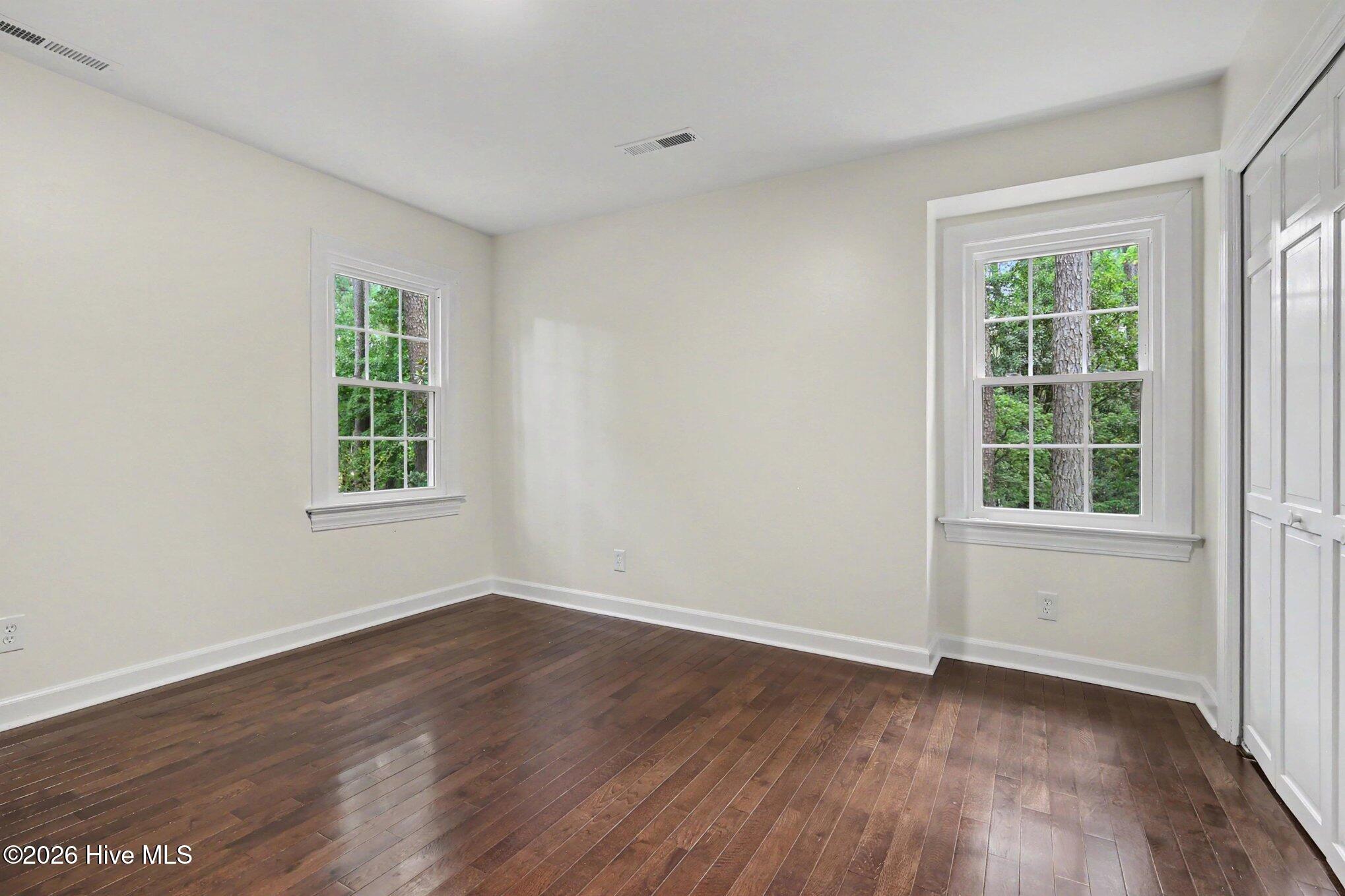 108 Buckingham Court Property Photo 23
