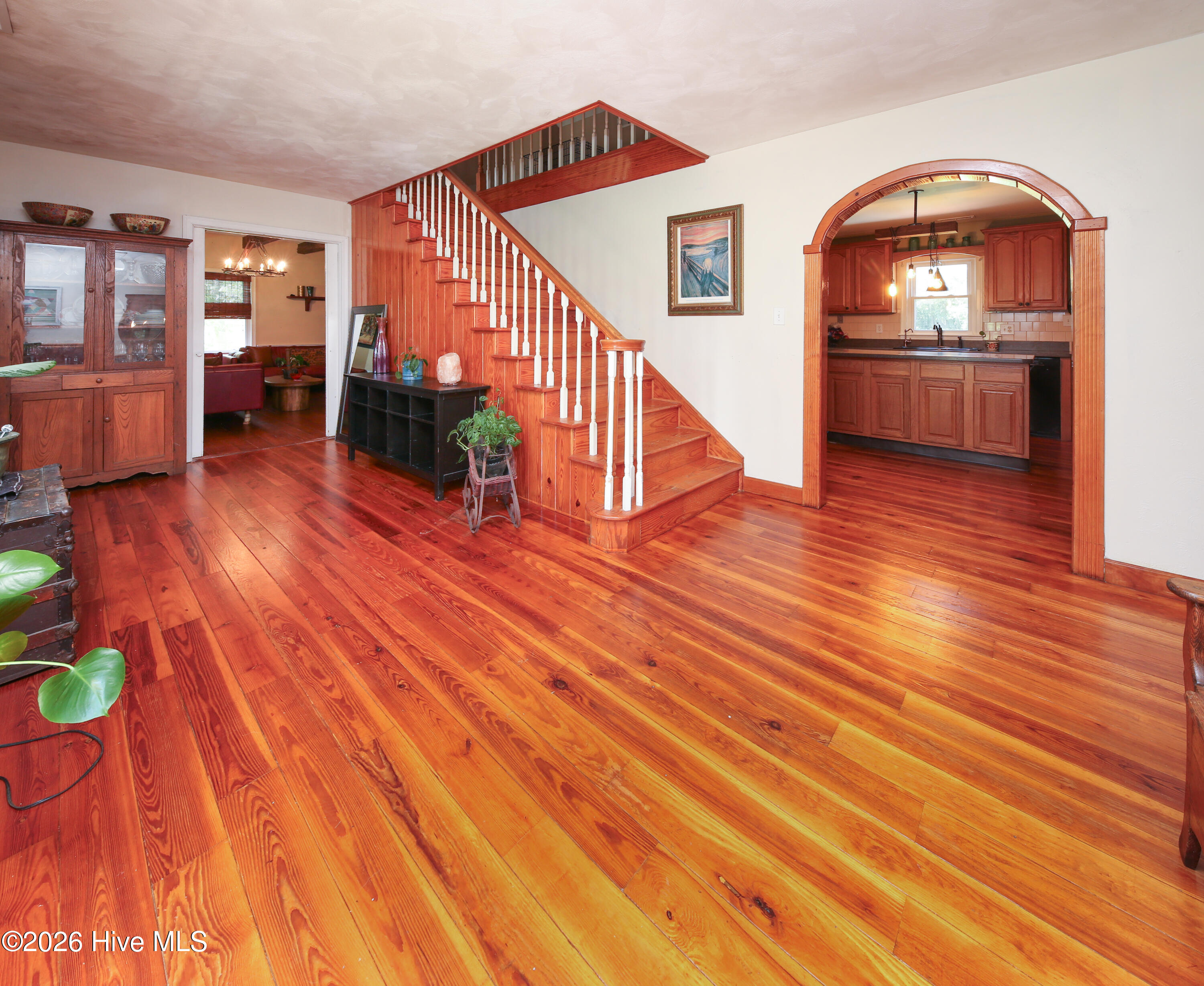 108 Hawkins Lane Property Photo 3