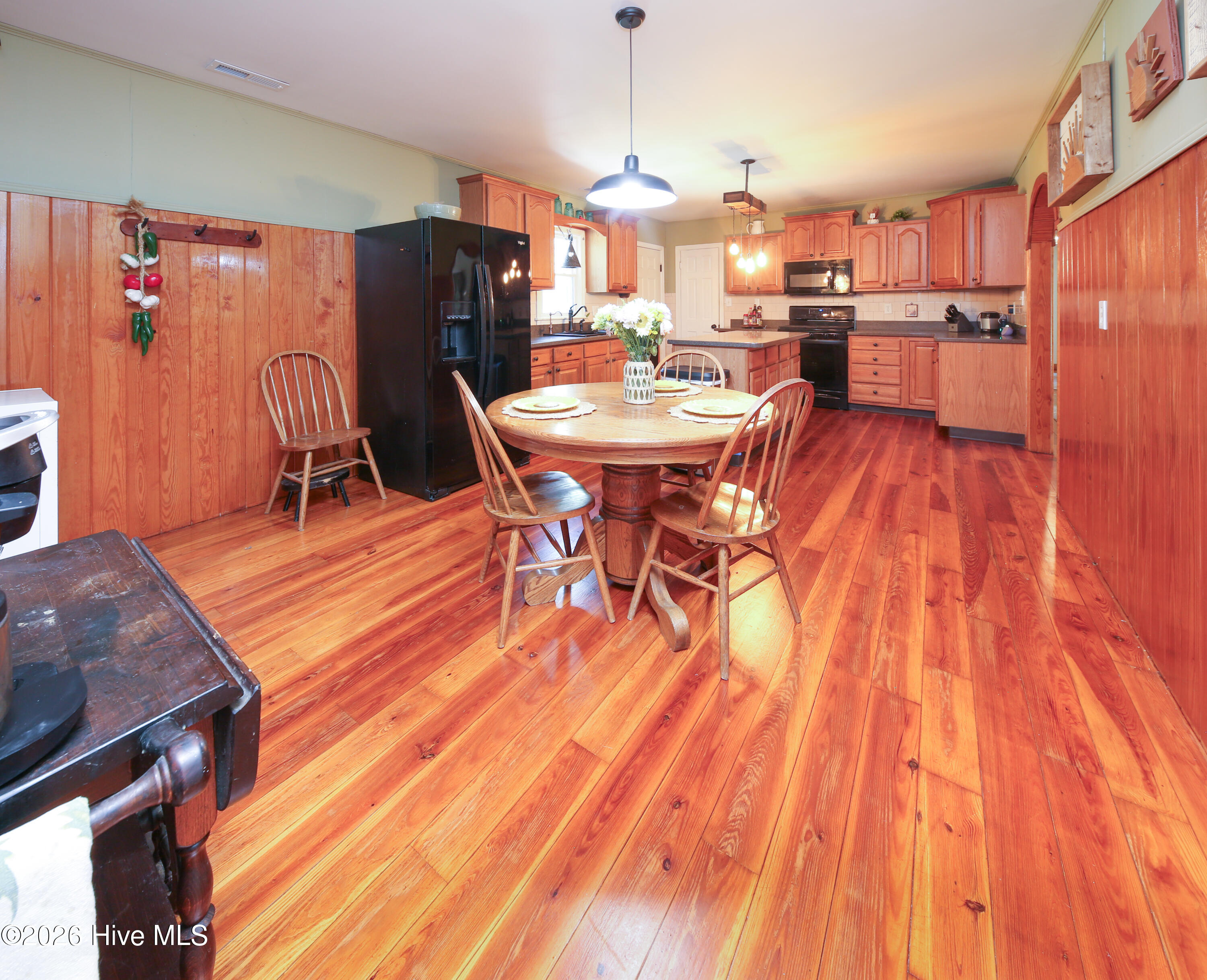 108 Hawkins Lane Property Photo 10