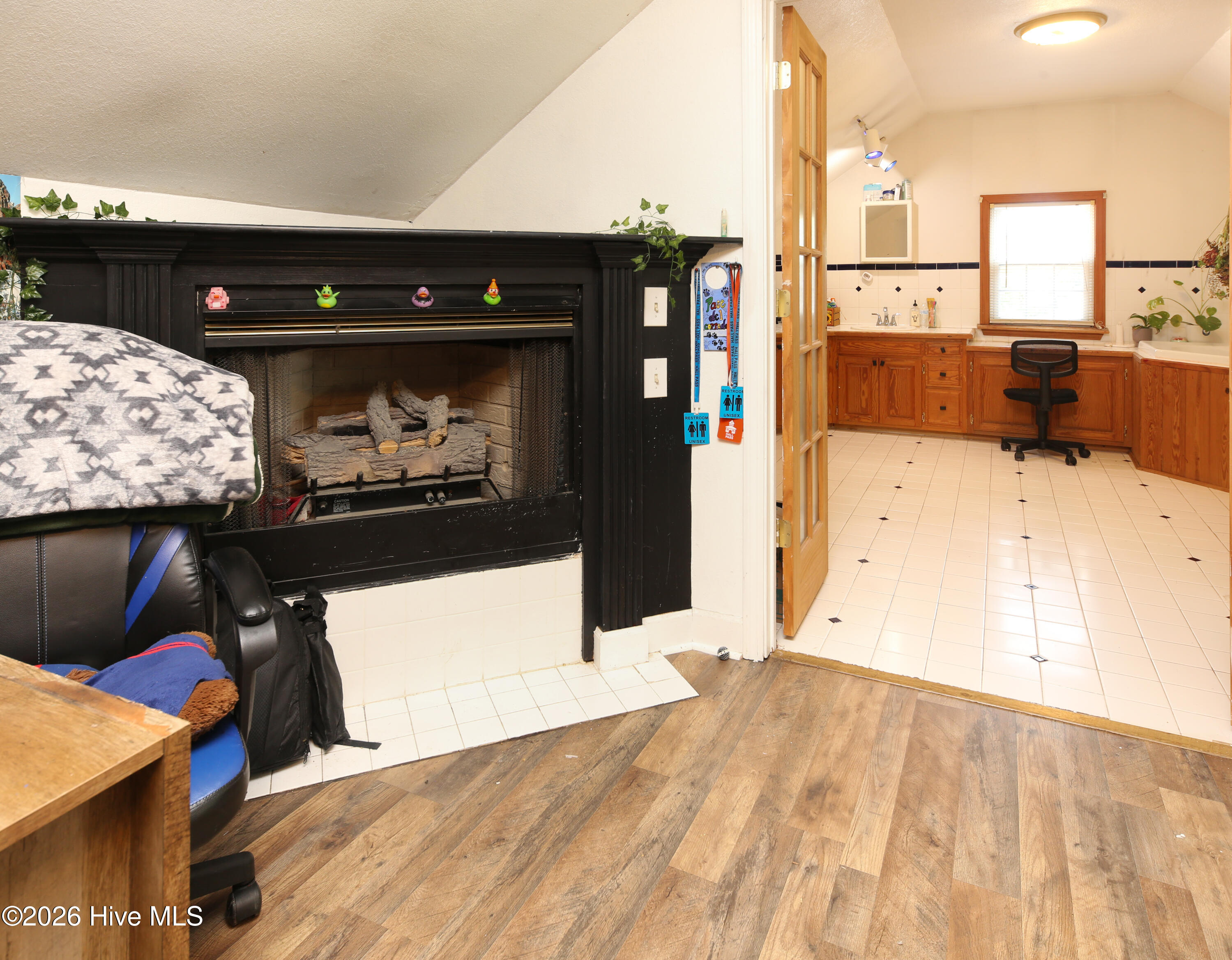 108 Hawkins Lane Property Photo 34