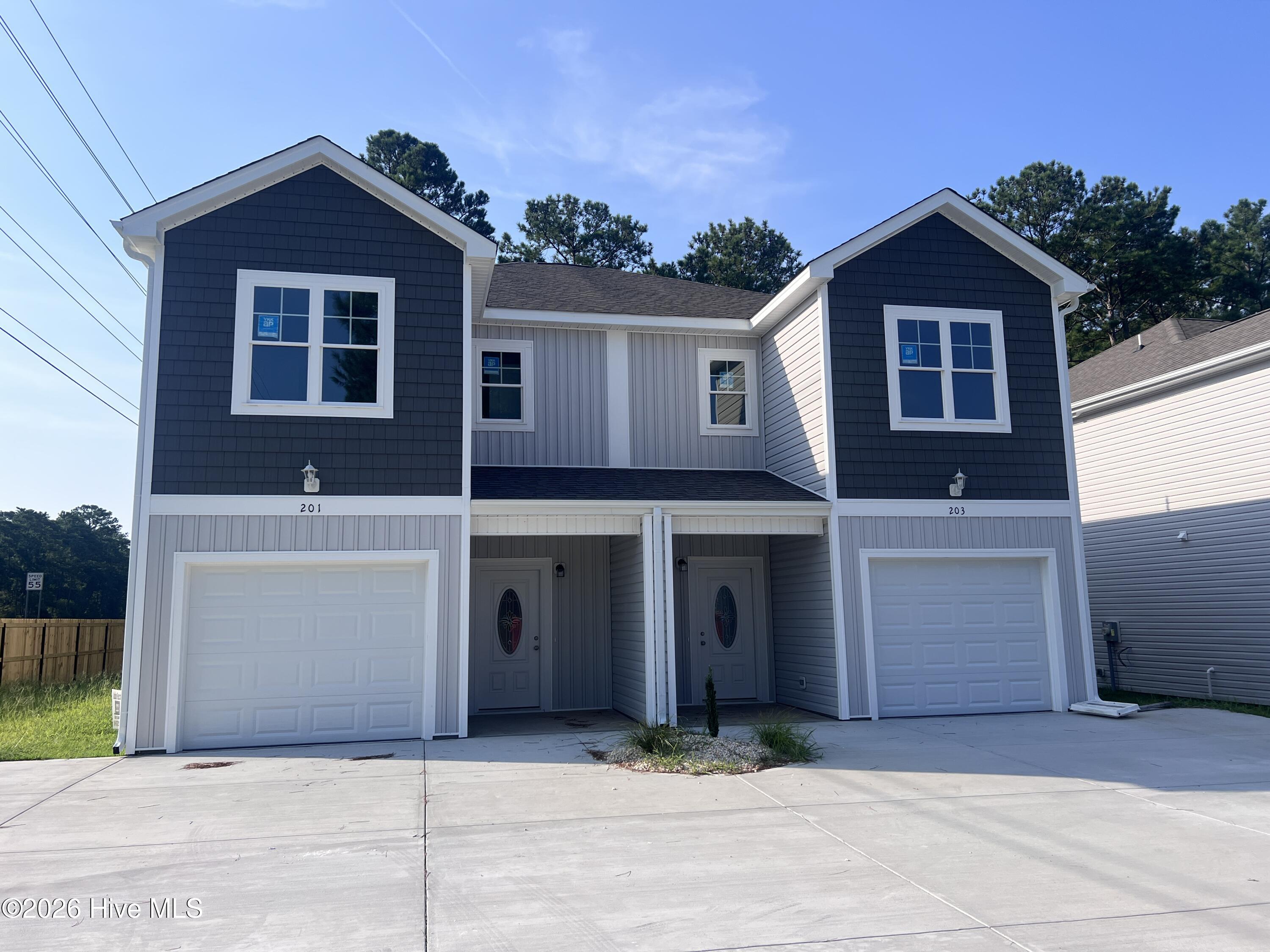 203 Holly Sands Loop Property Photo 1