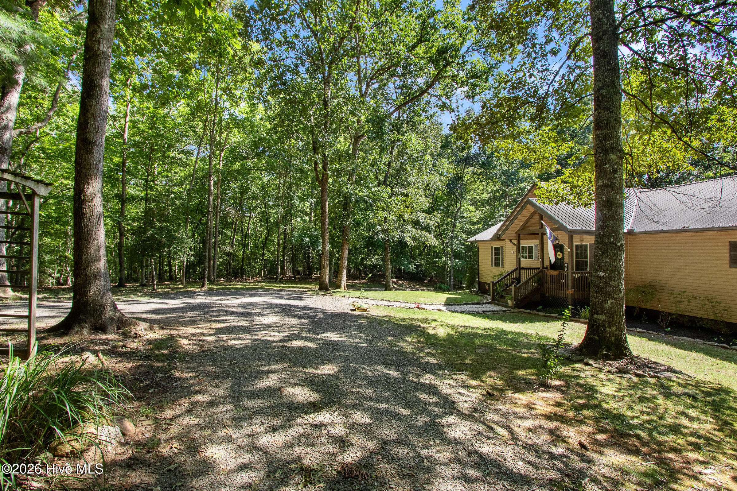 241 Bunny Run Property Photo 6